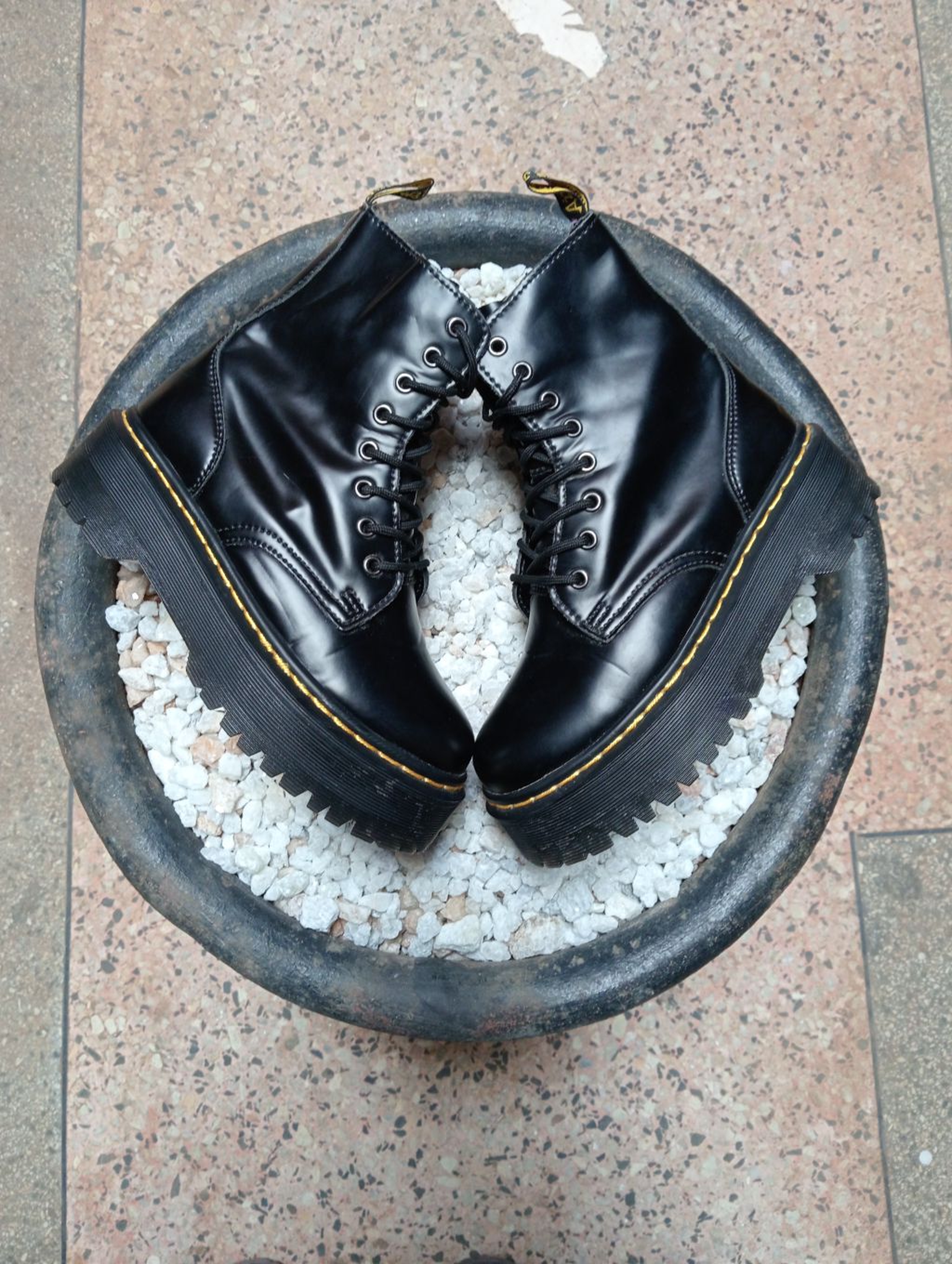 DR MARTENS 🖤