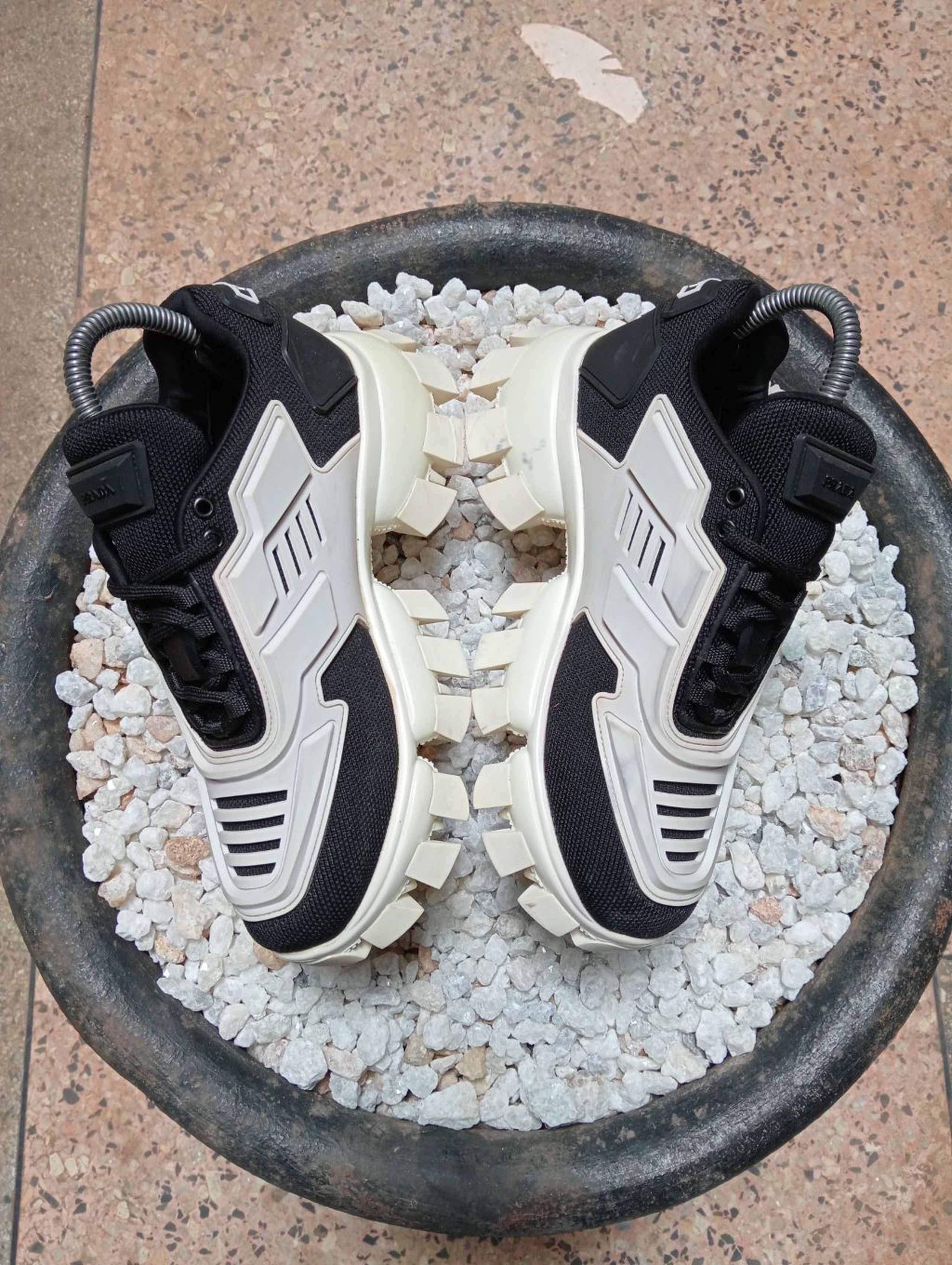 PRADA CLOUD BURST THUNDER 