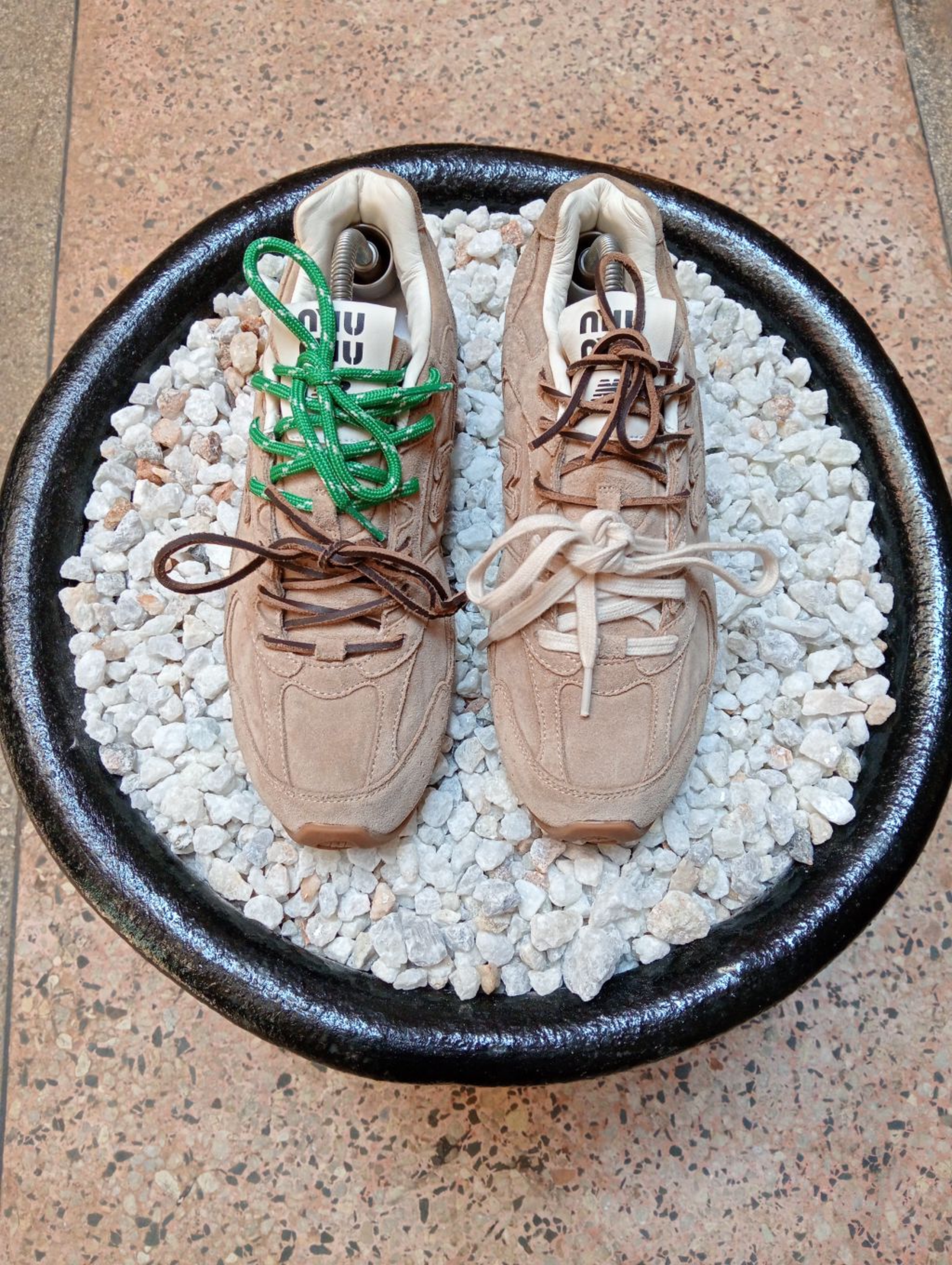 NEWBALANCE 530 X MIUMIU 