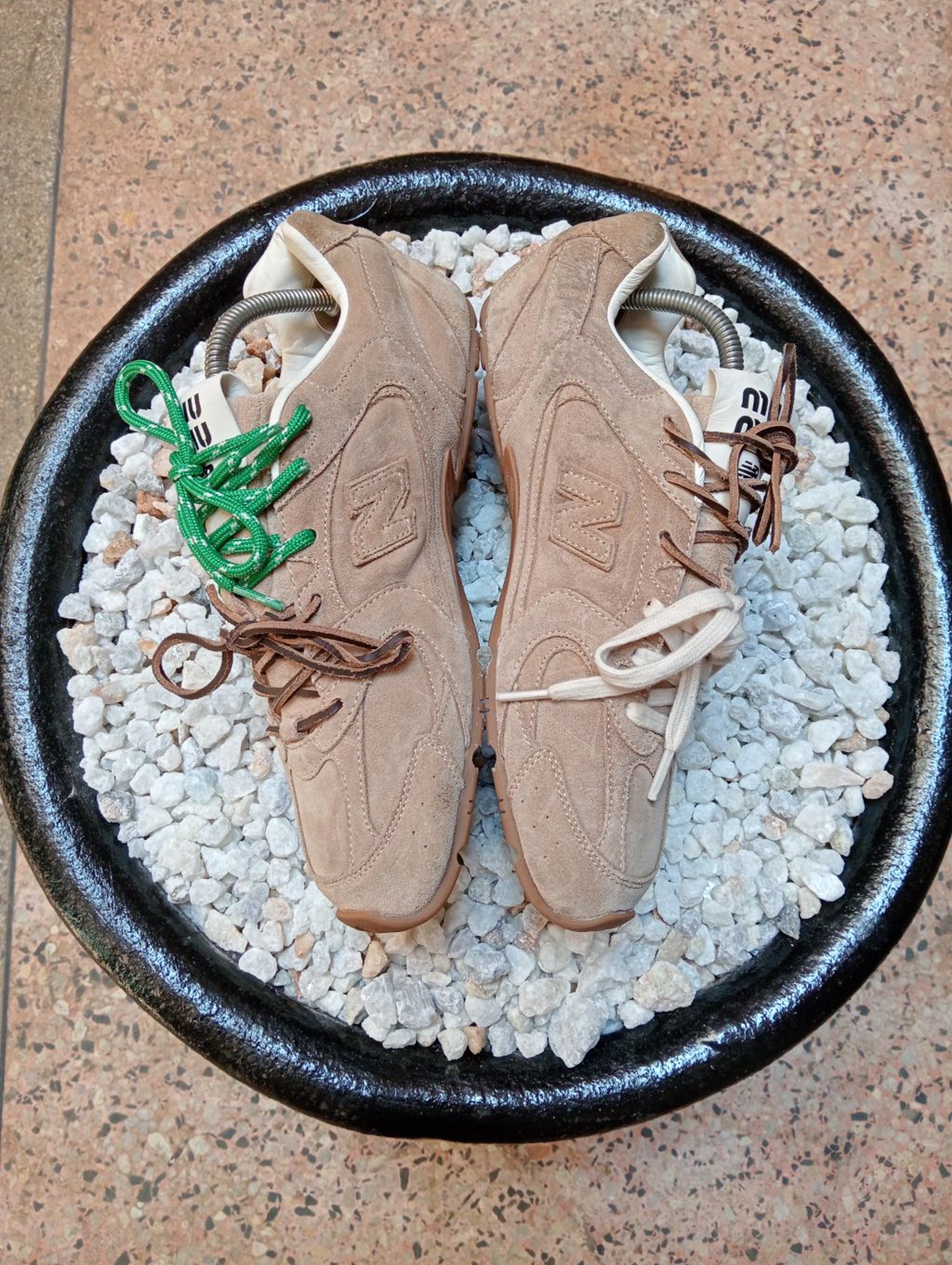 NEWBALANCE 530 X MIUMIU 