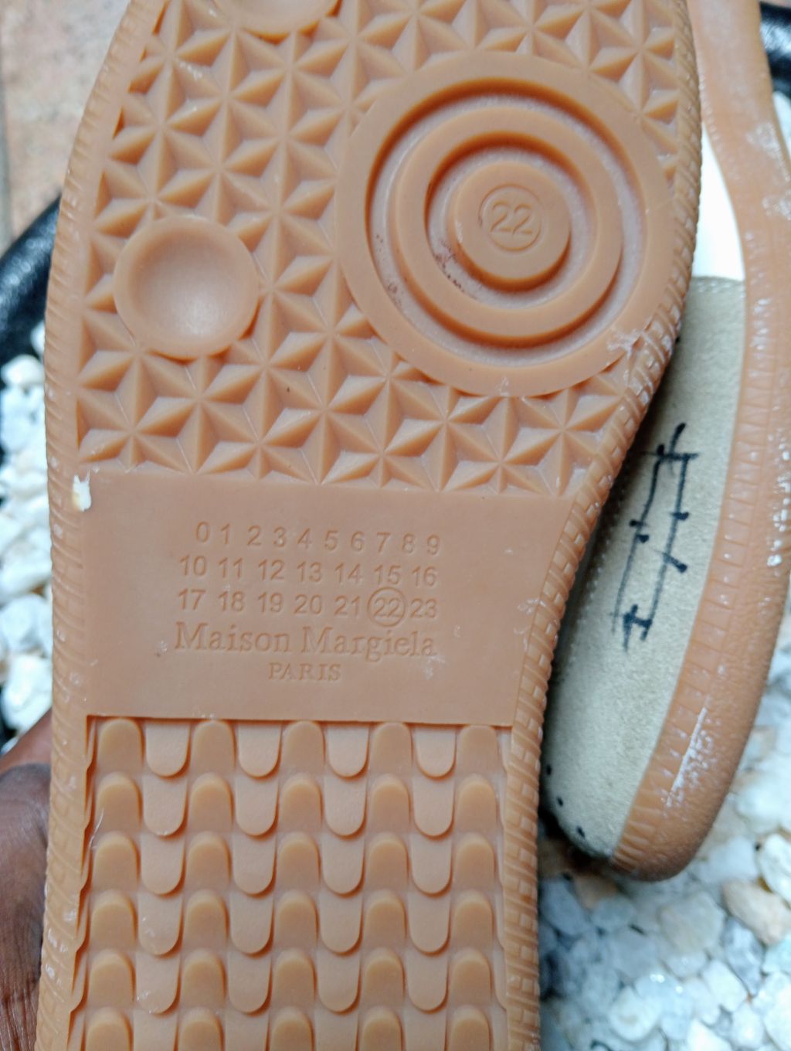 MAISON MARGIELA 