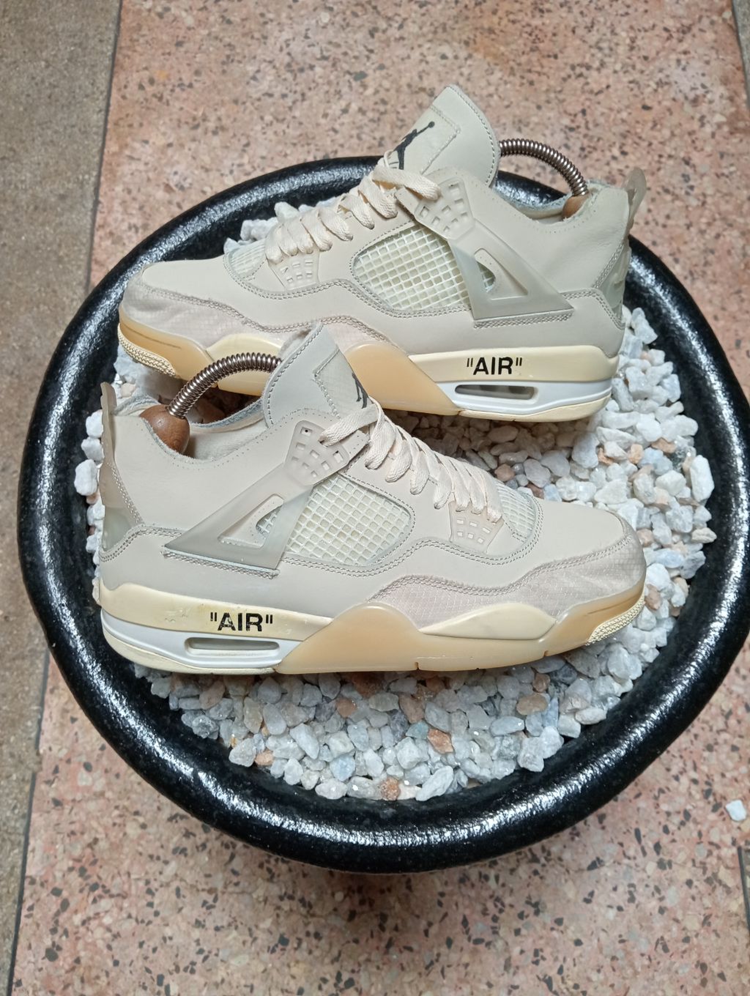 JORDAN 4 X OFF WHITE SAIL