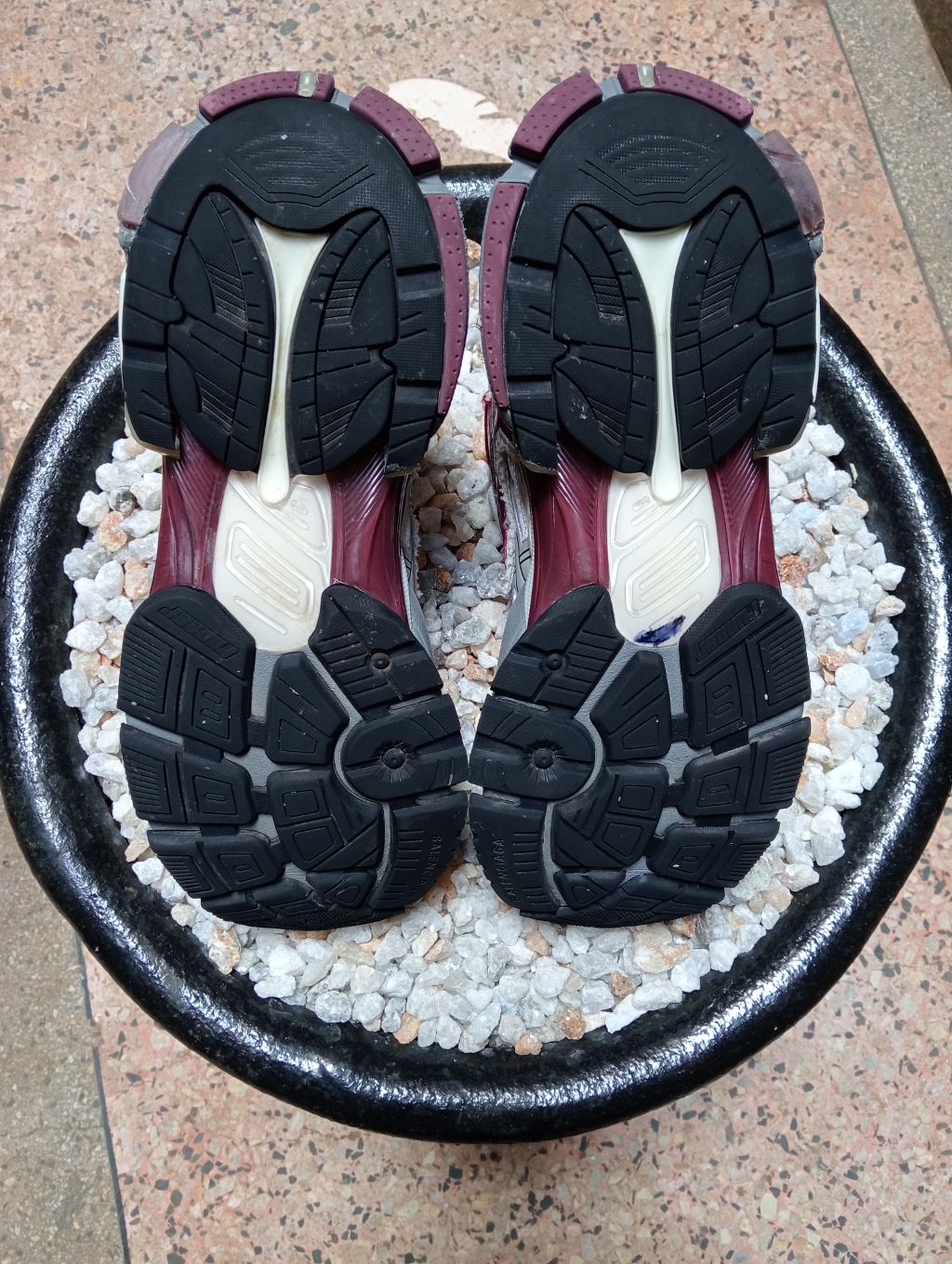 BALENCIAGA RUNNERS 