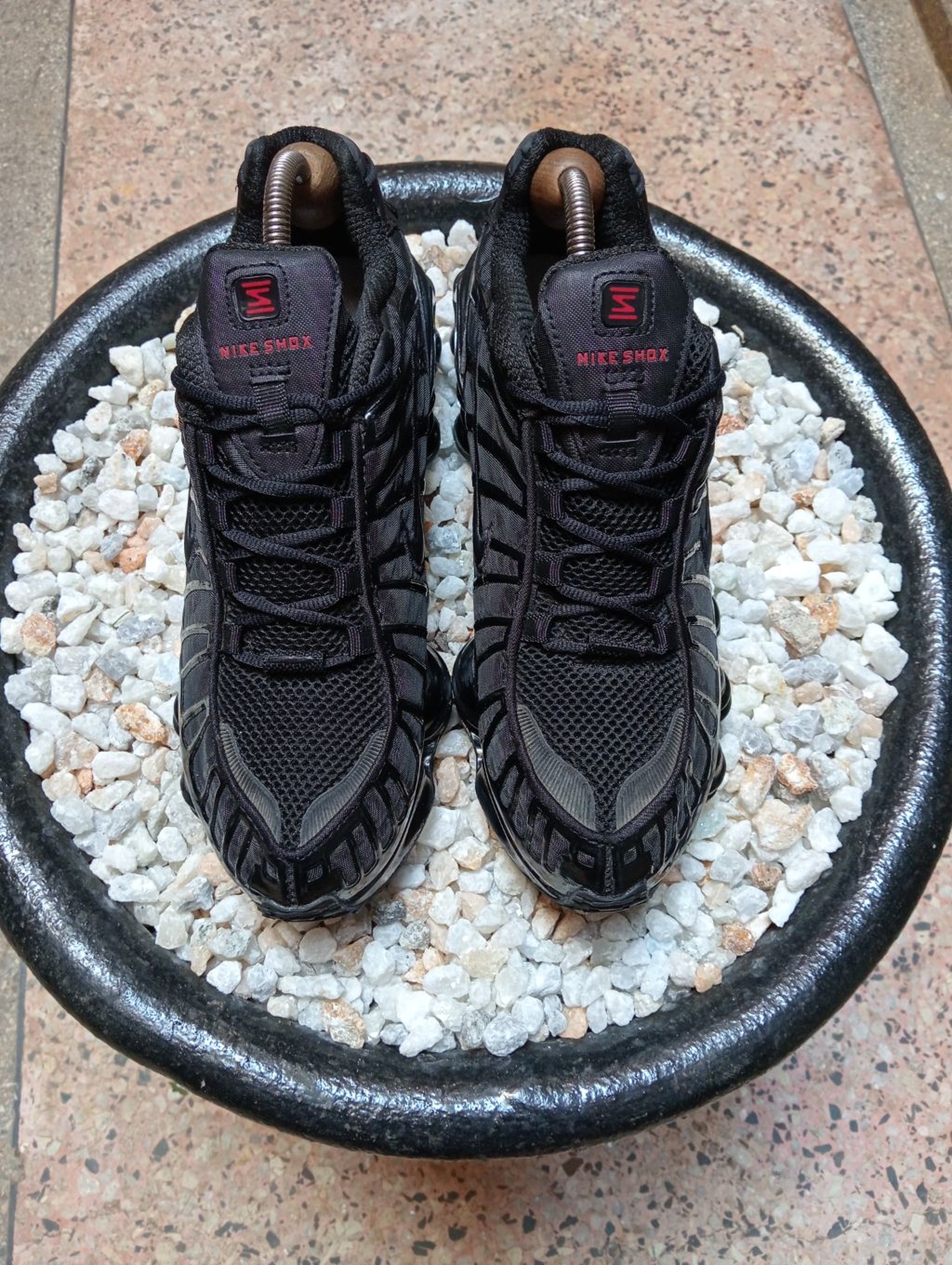 NIKE SHOX 🖤