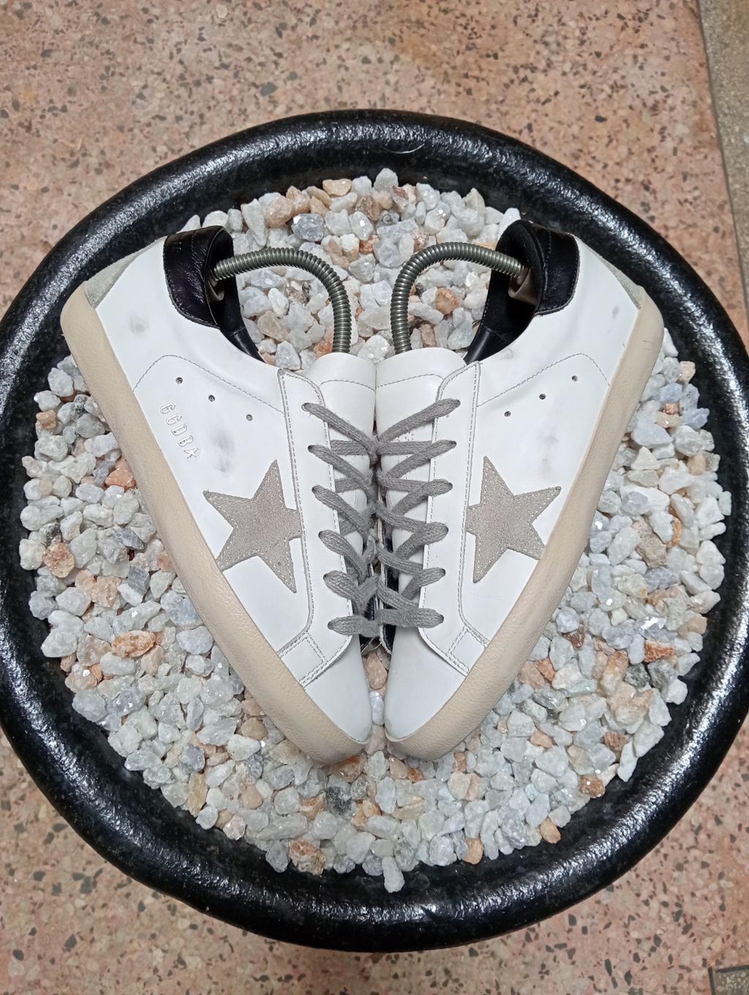 GOLDEN GOOSE 