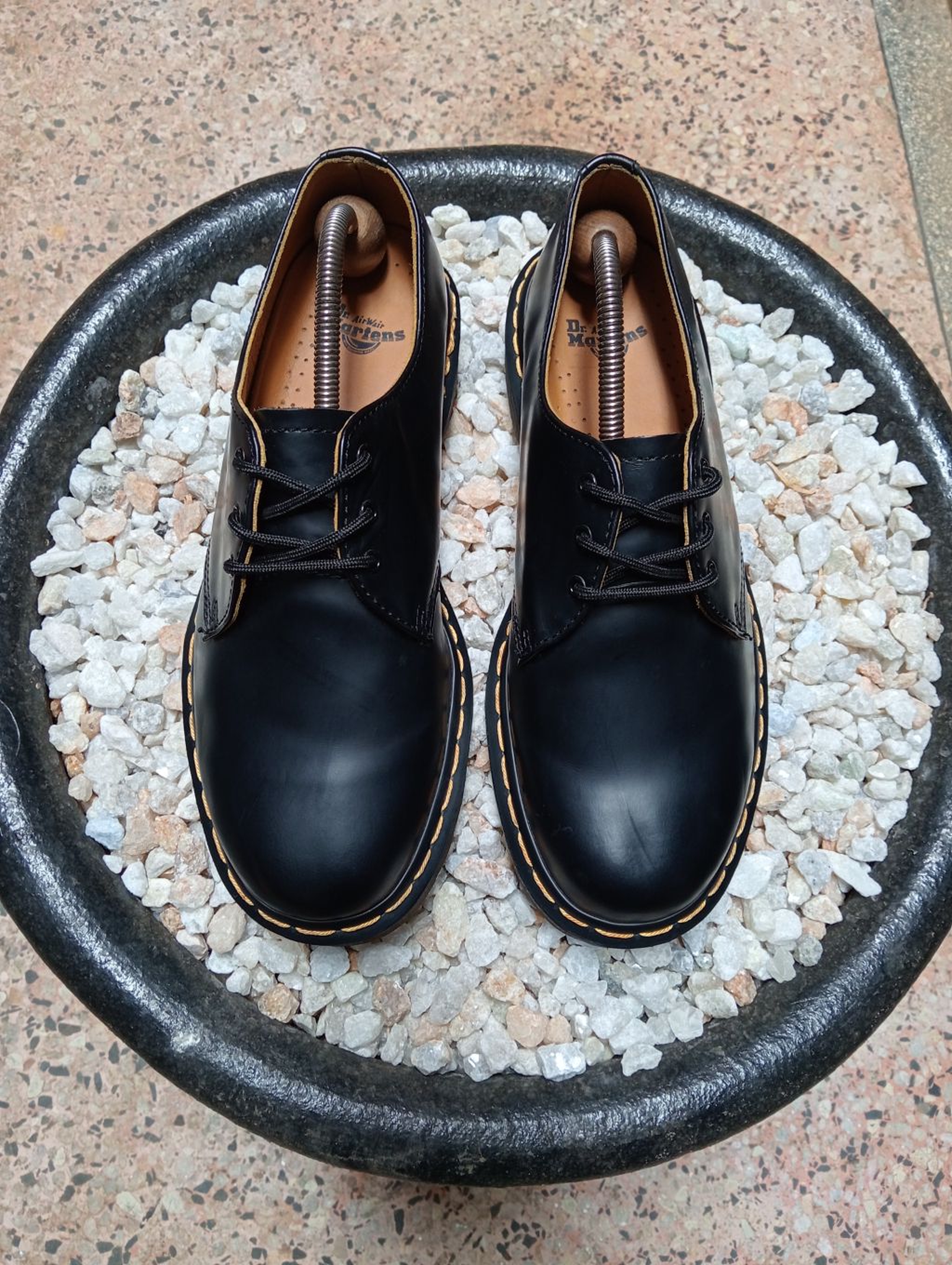 DR MARTENS 