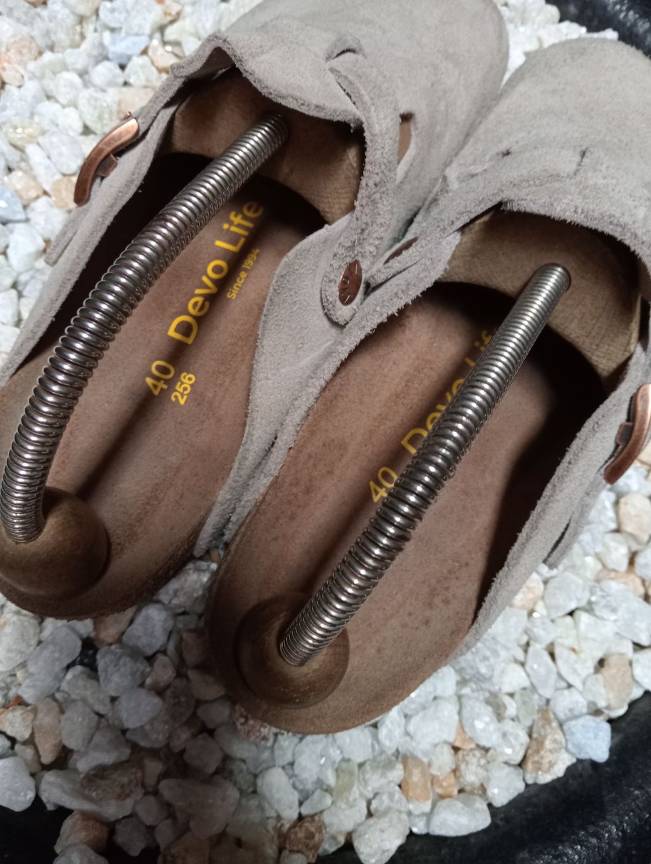 BIRKENSTOCK CLOGS