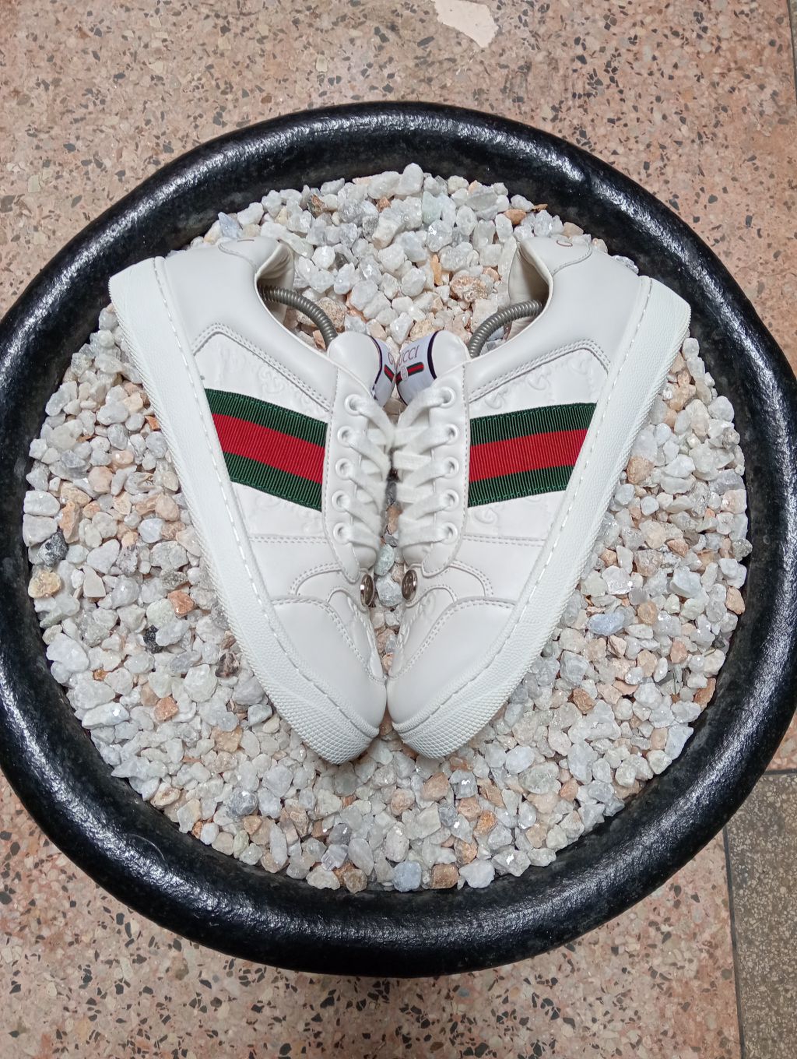 GUCCI SCREENERS 
