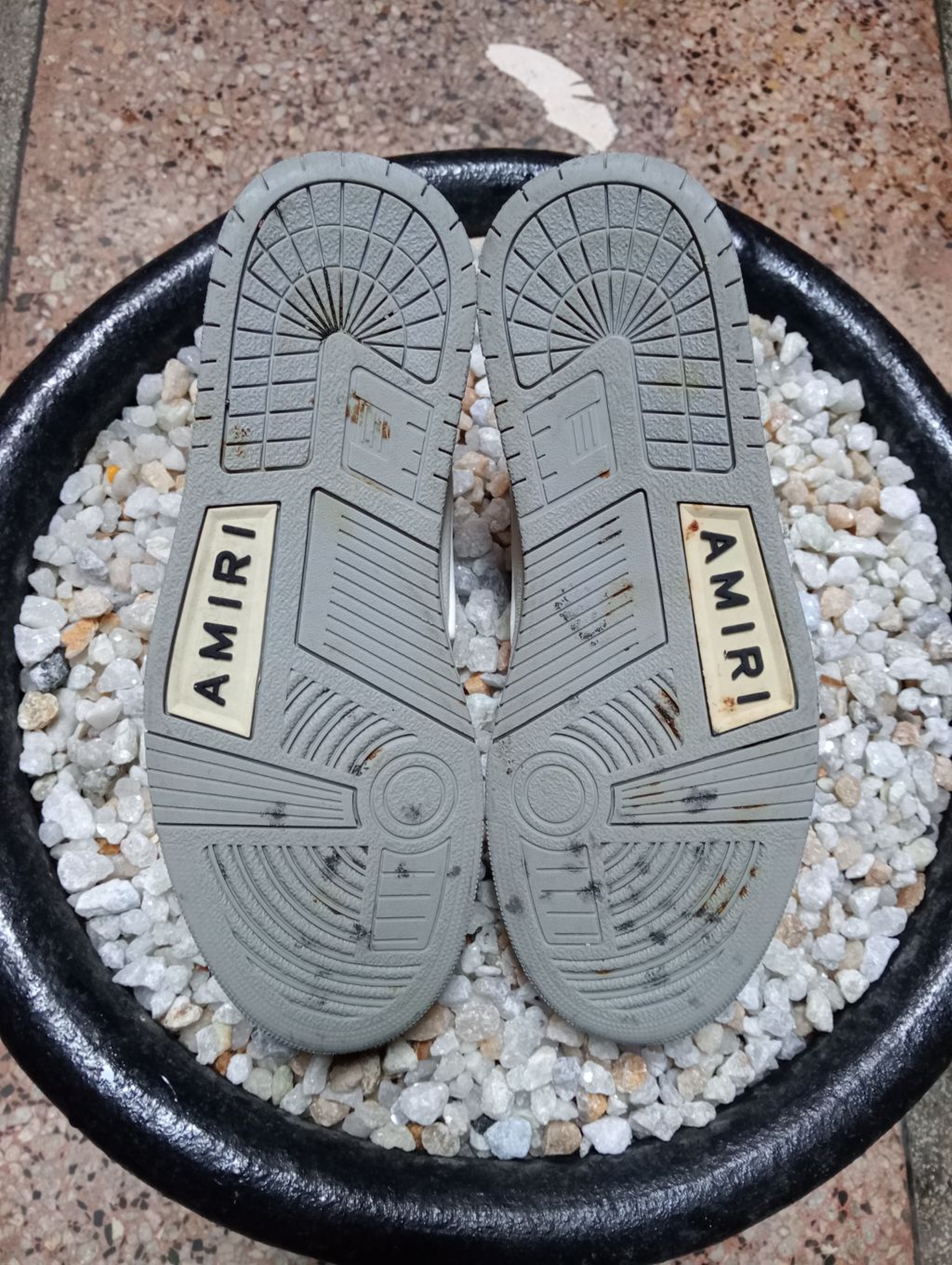 AMIRI