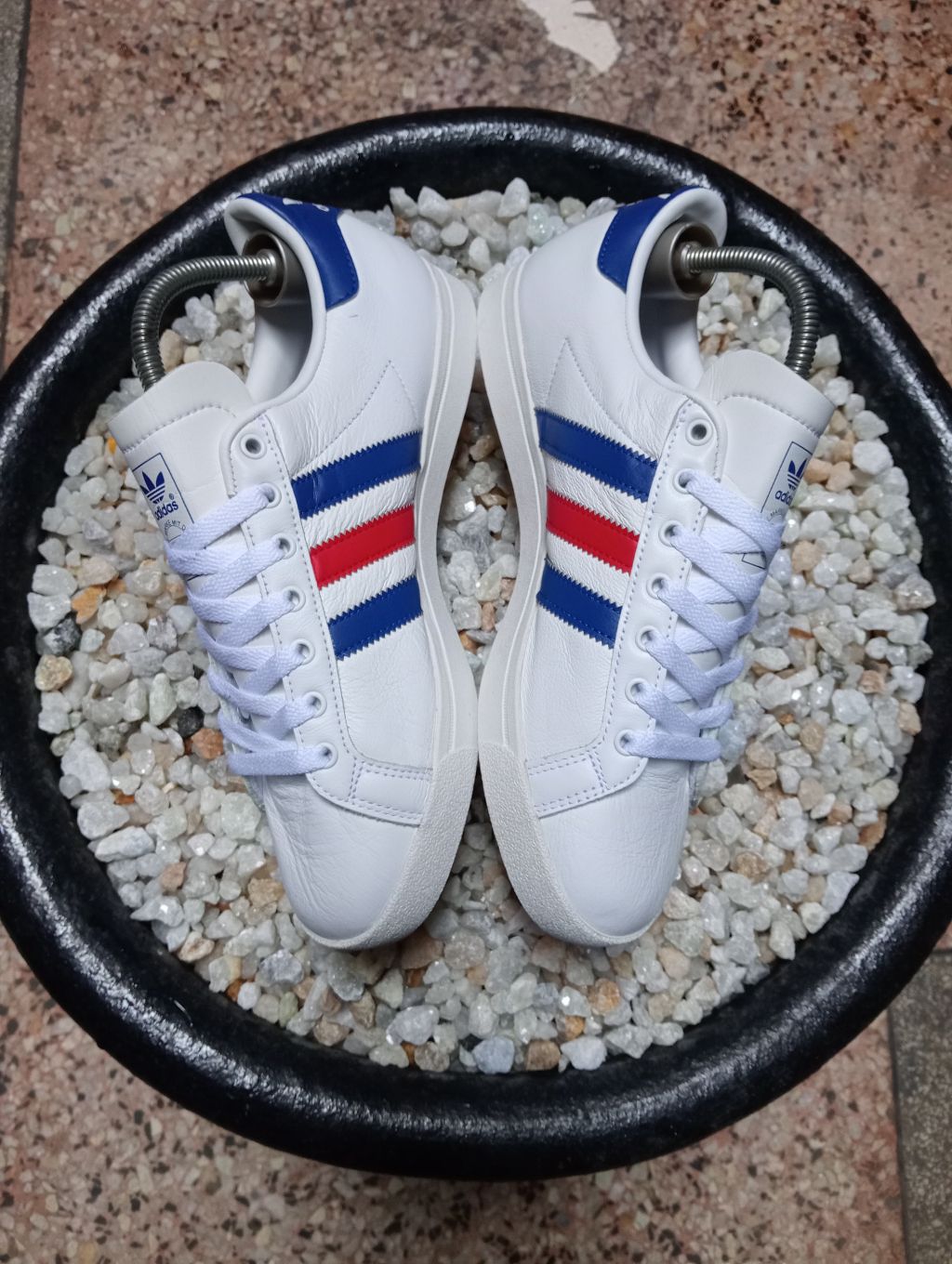 ADIDAS COAST STAR SNEAKERS 