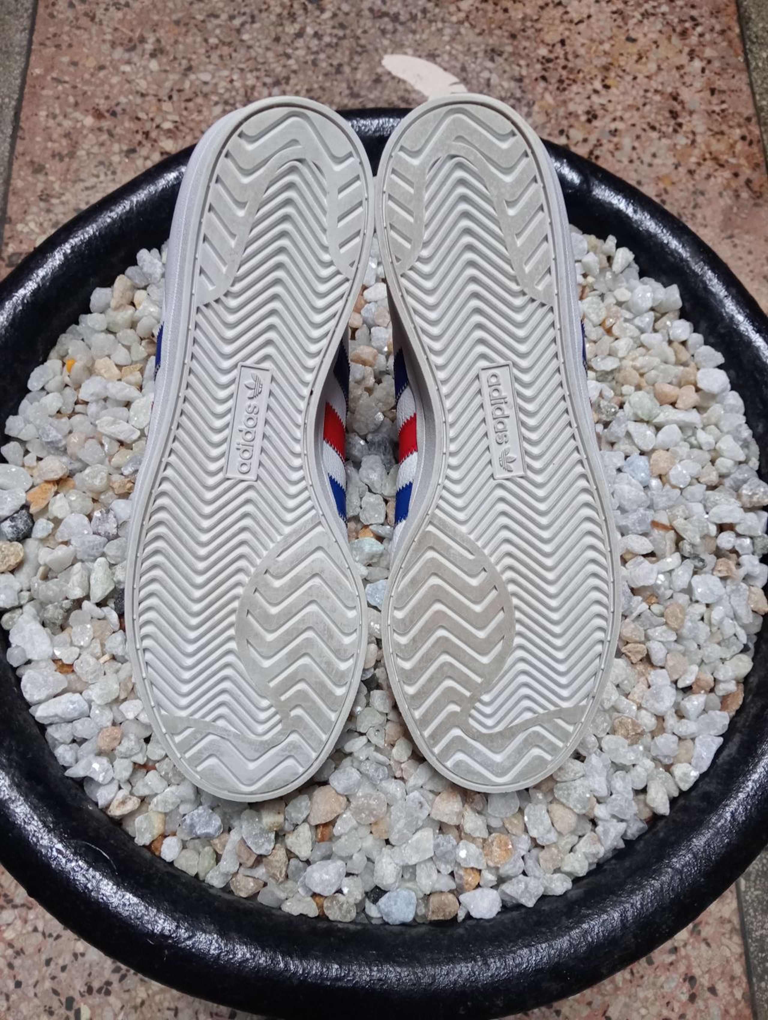 ADIDAS COAST STAR SNEAKERS 
