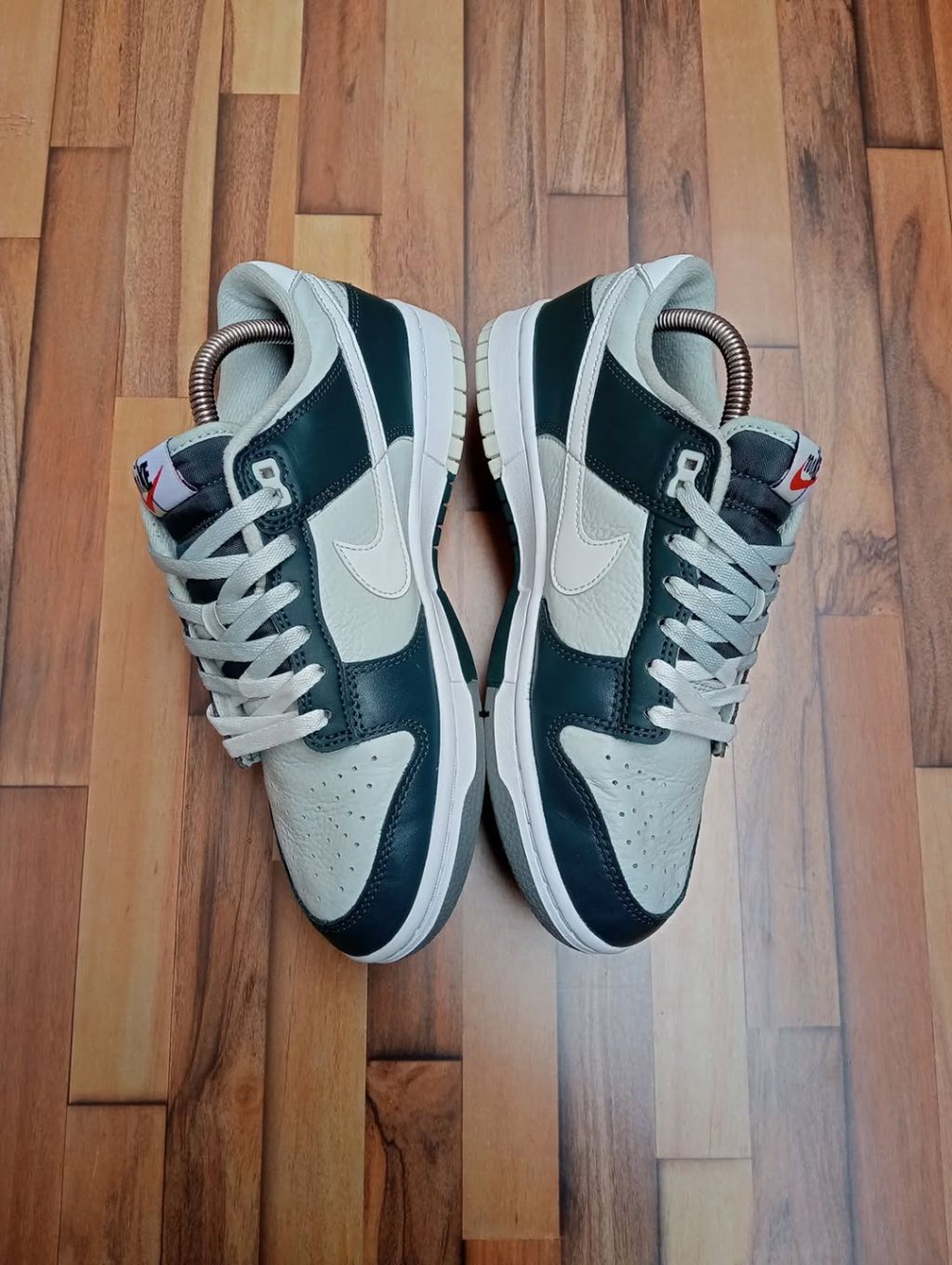 NIKE DUNKS