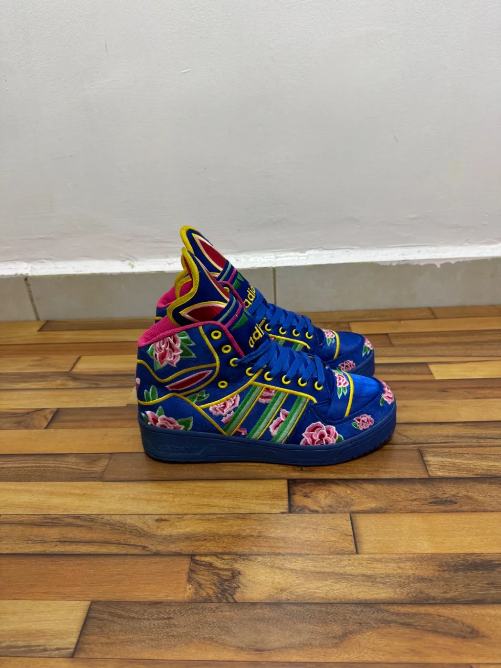ADIDAS JEREMY SCOTT 💙
