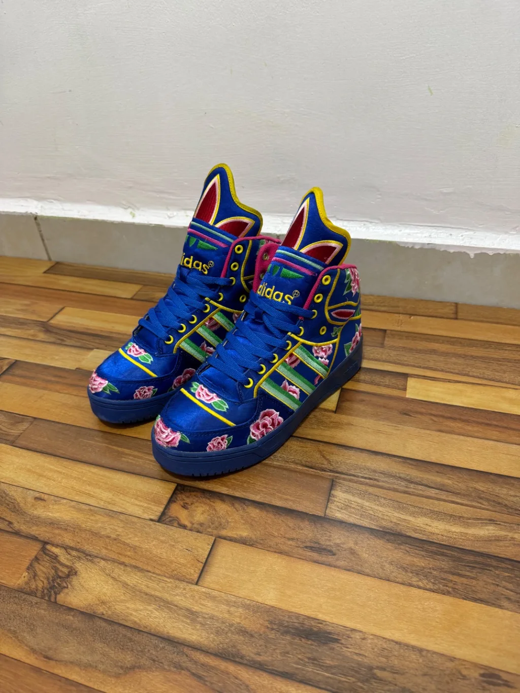 ADIDAS JEREMY SCOTT 💙