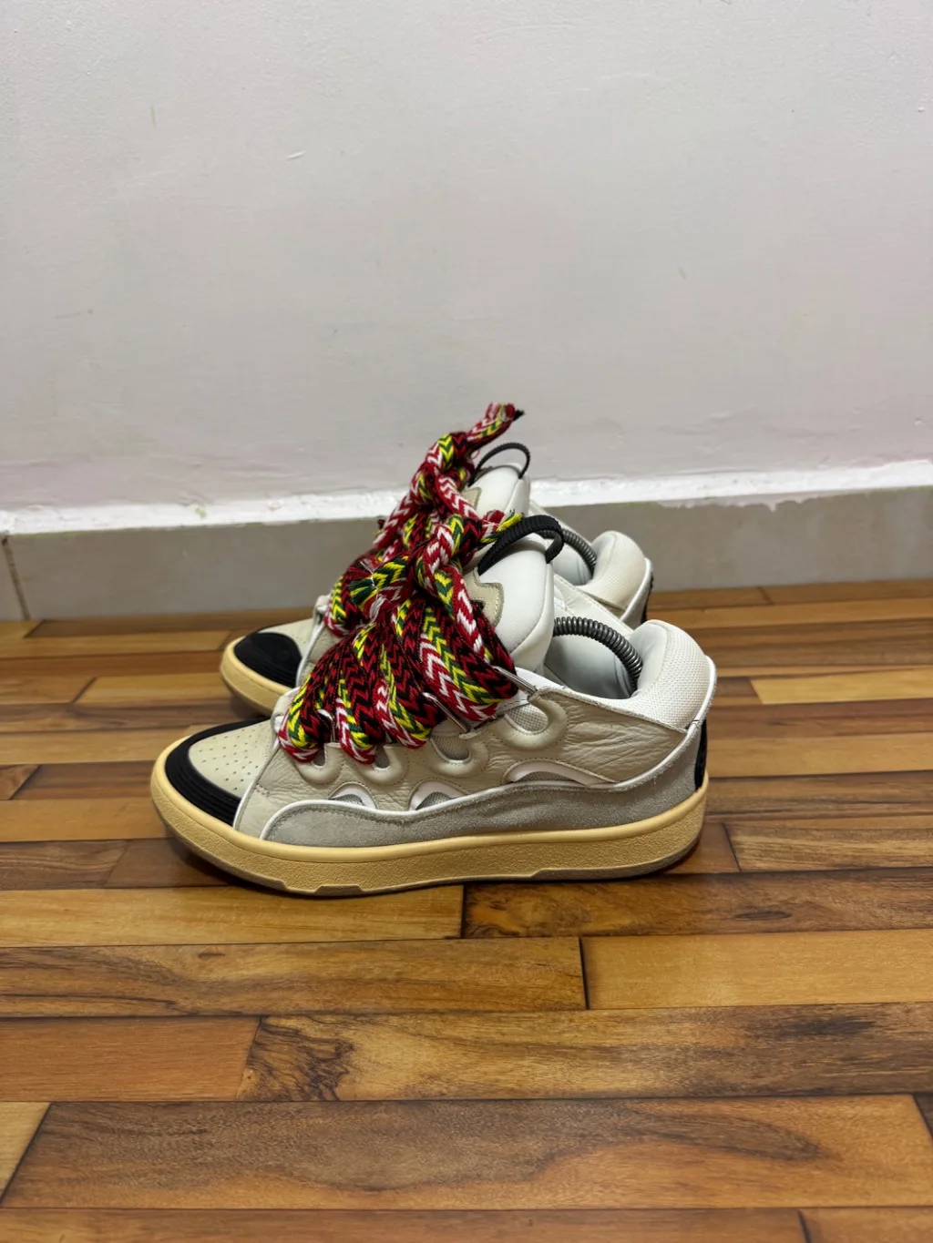 LANVIN CURBS