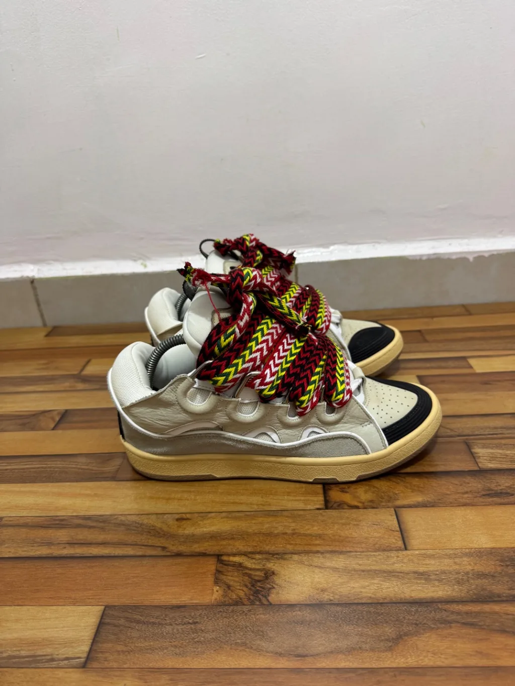 LANVIN CURBS