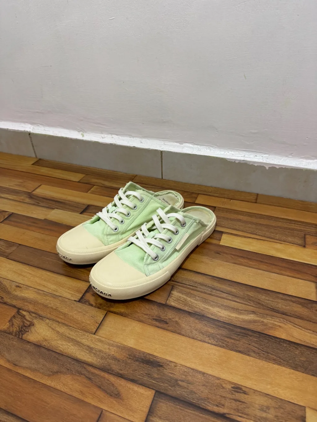 BALENCIAGA MULE
