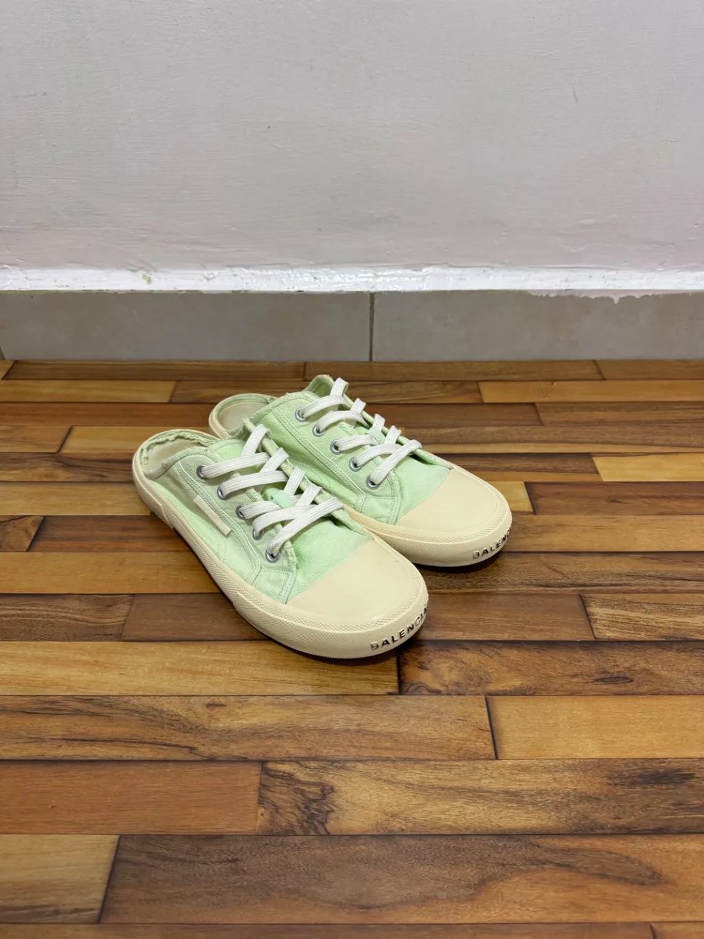 BALENCIAGA MULE