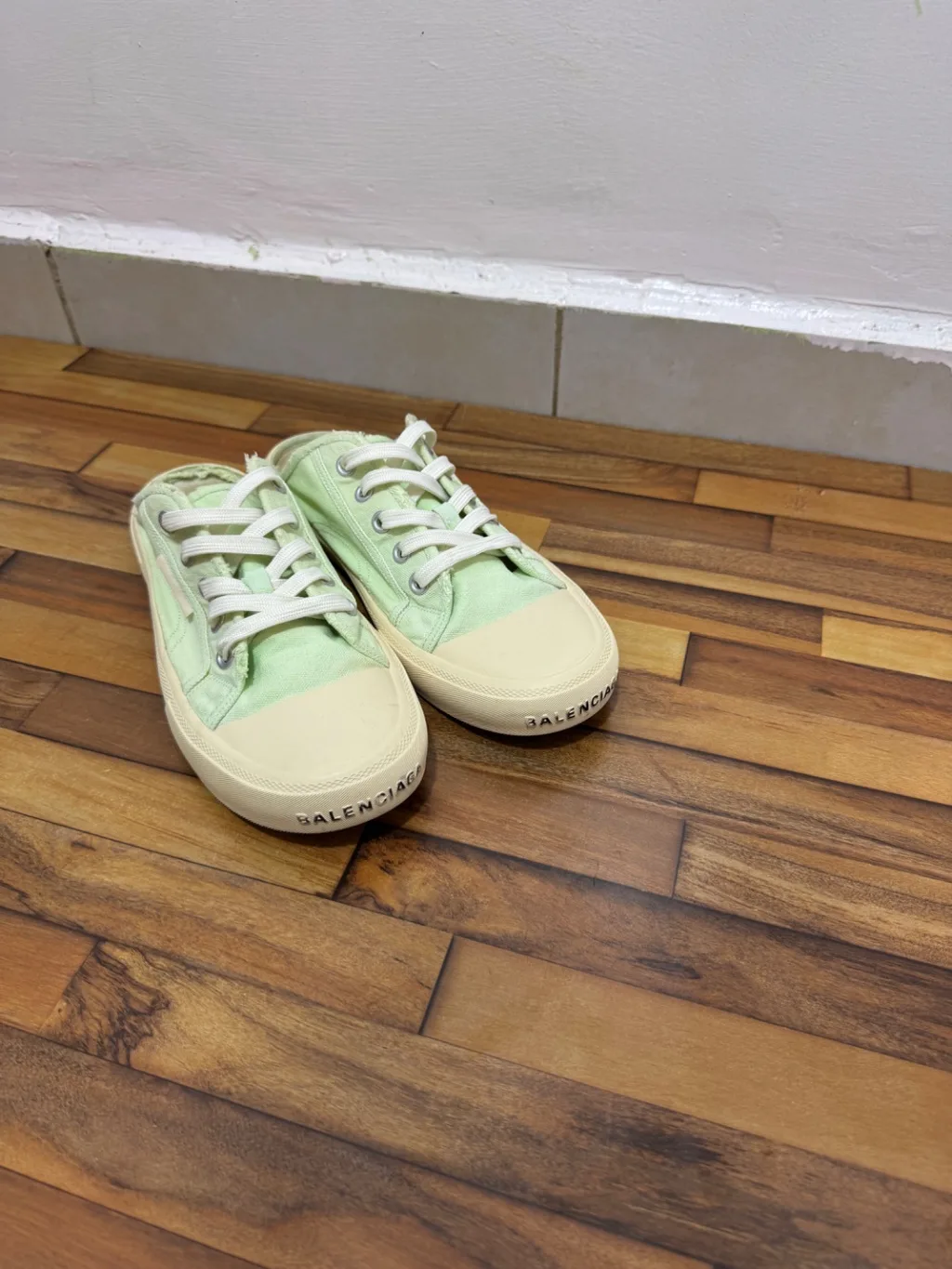 BALENCIAGA MULE