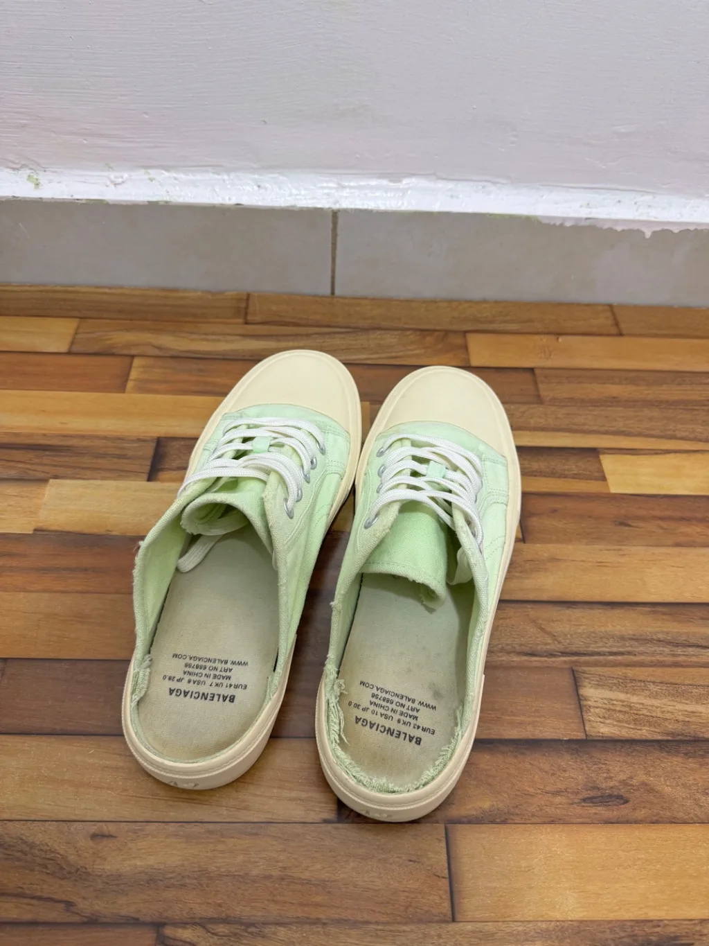 BALENCIAGA MULE