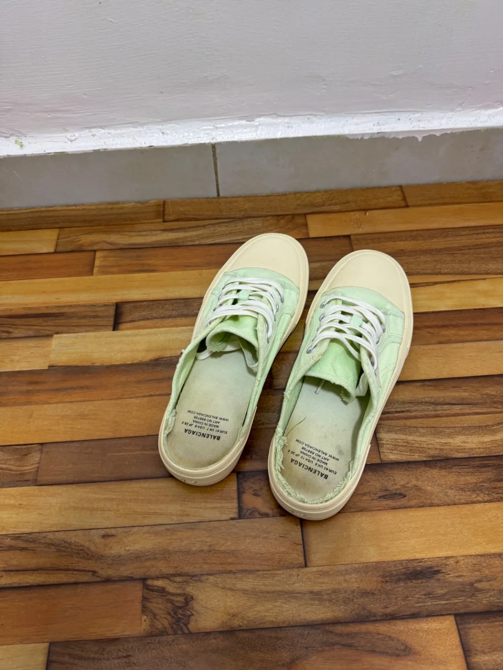 BALENCIAGA MULE