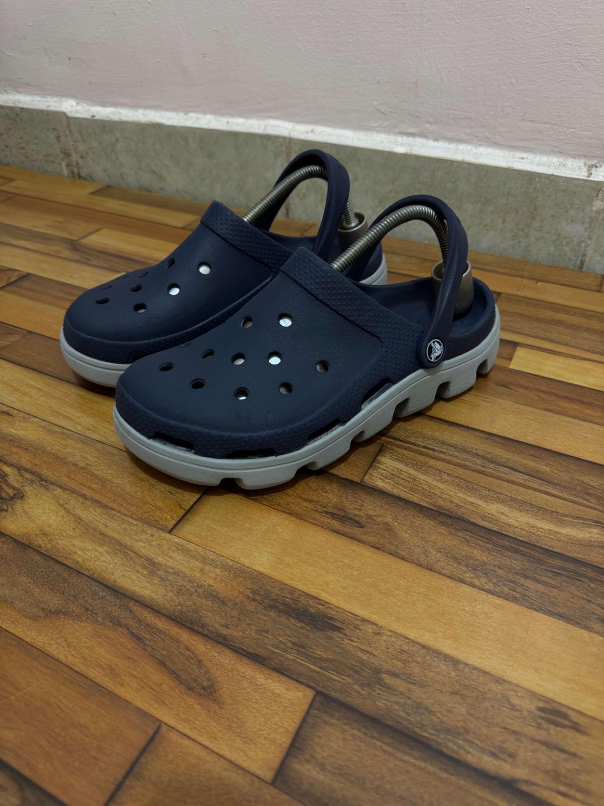 CROCS 💙
