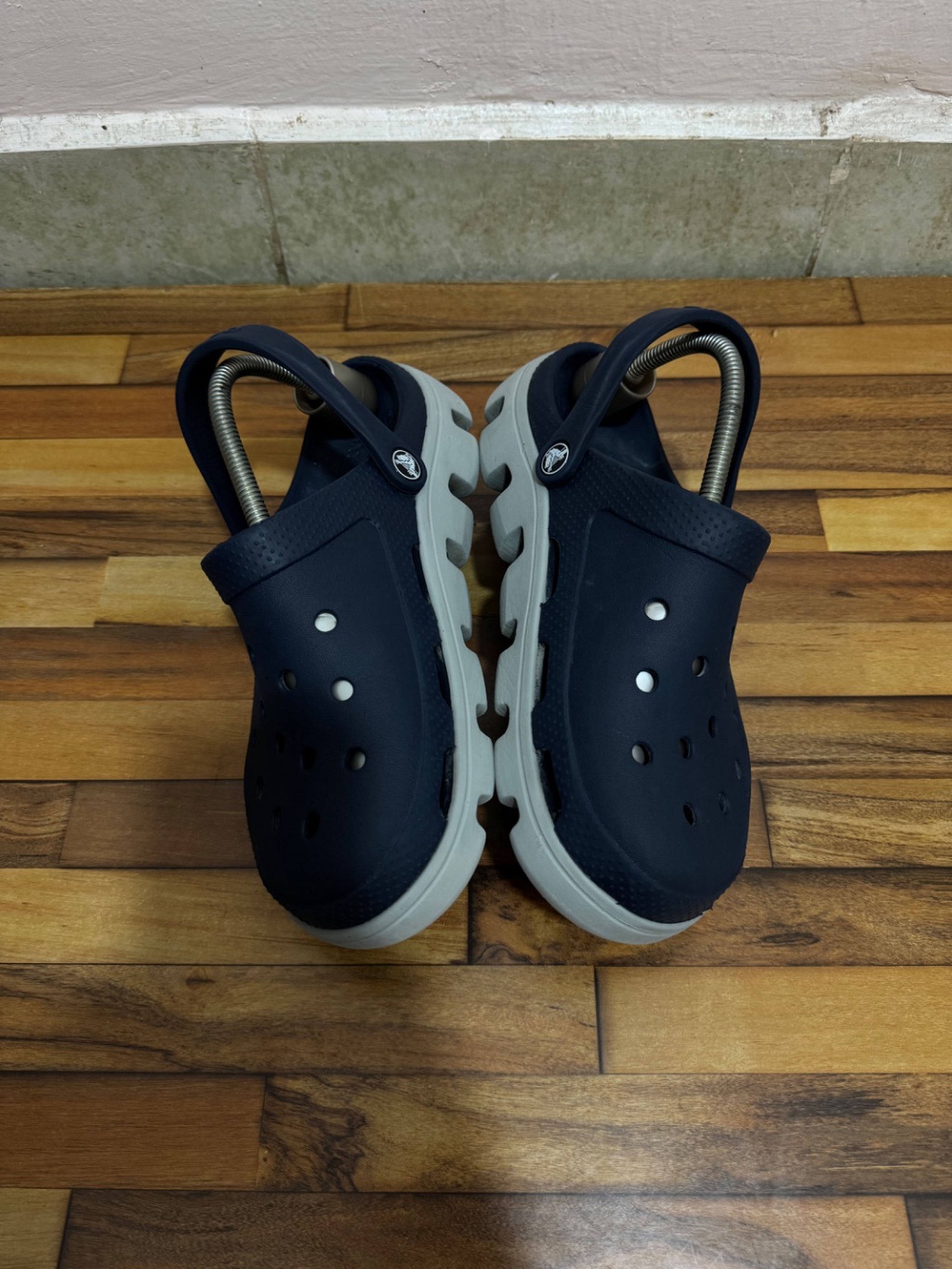 CROCS 💙