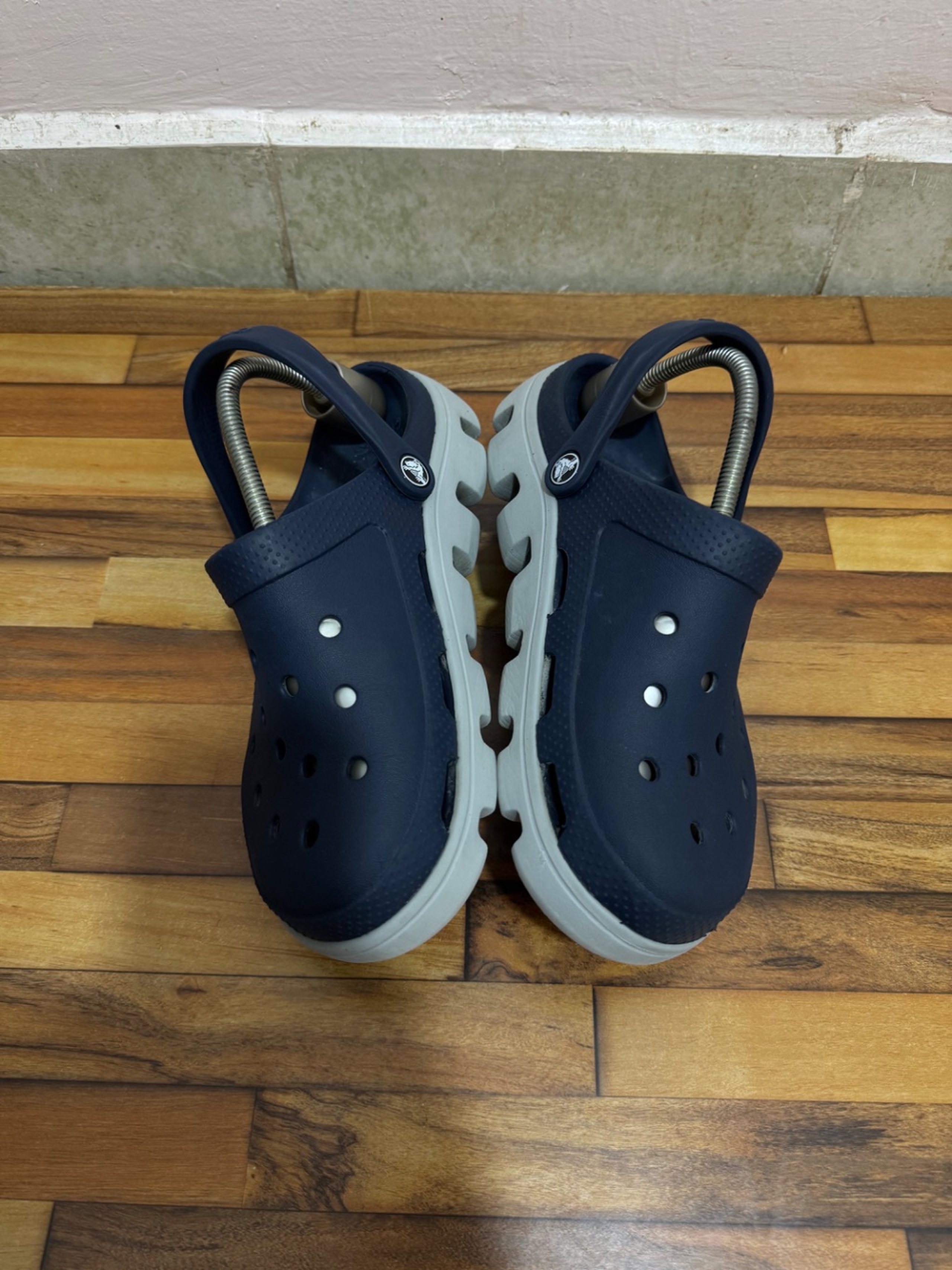 CROCS 💙