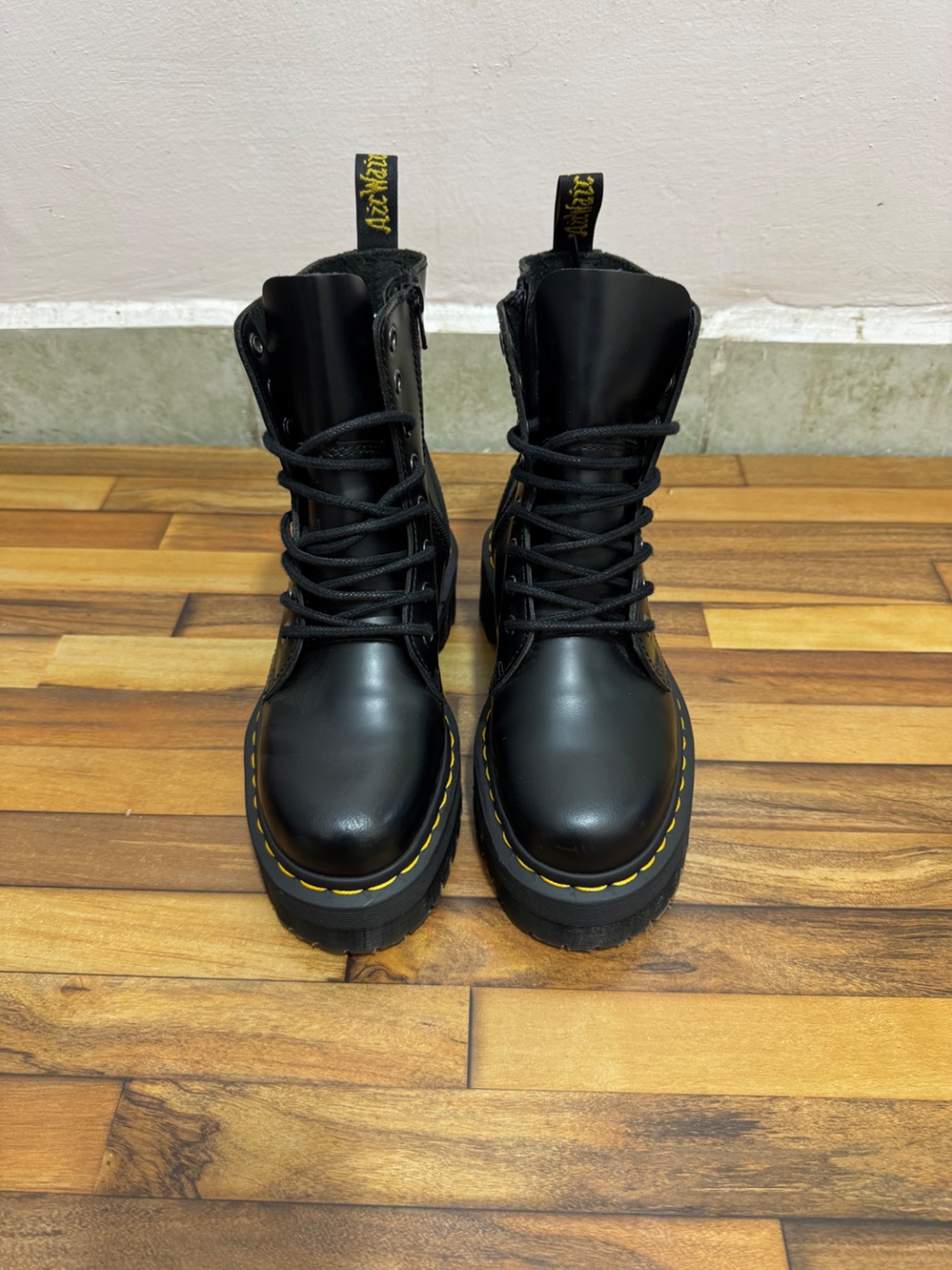 DR MARTENS PLATFORM BOOTS 🖤🔥