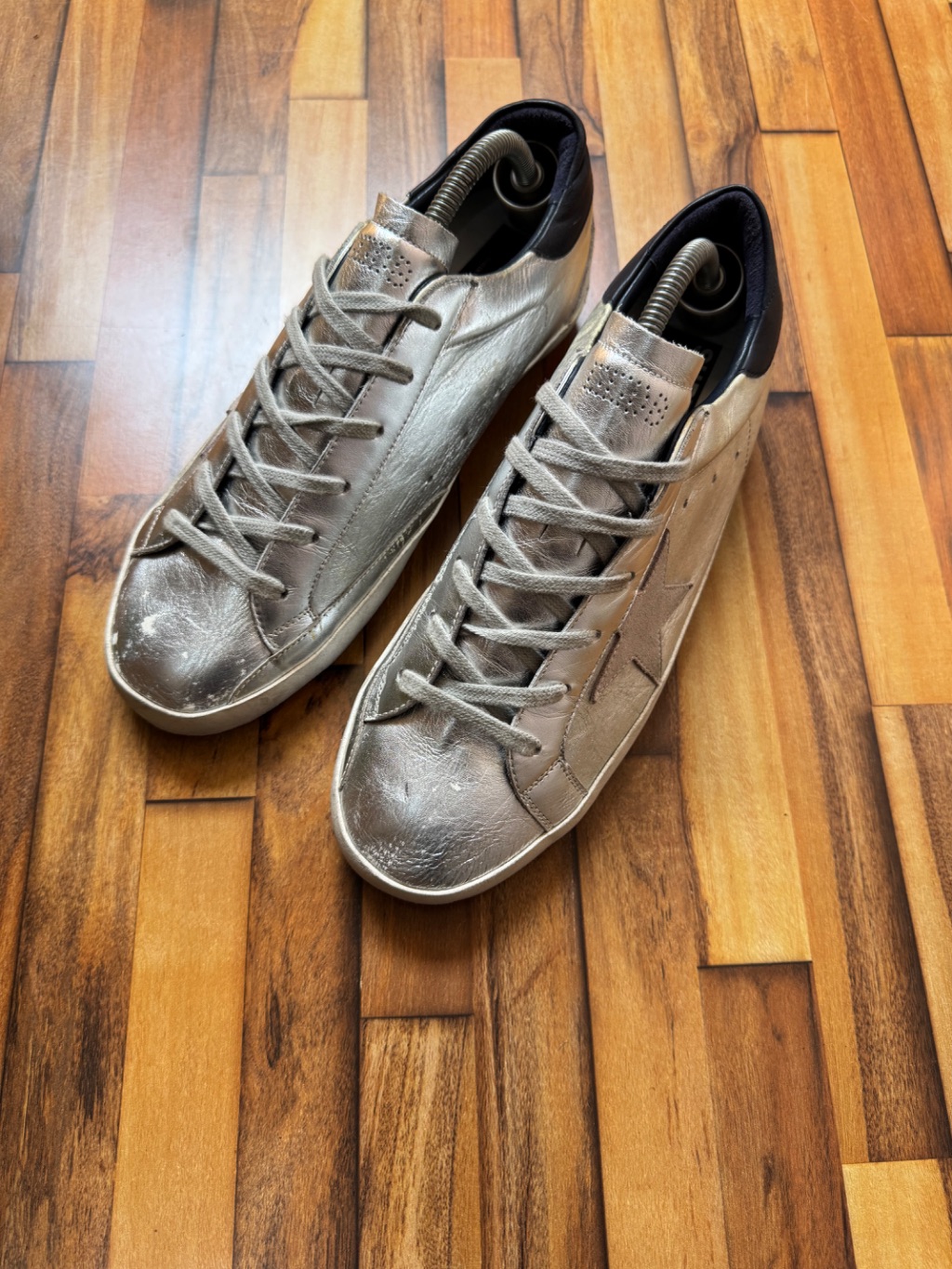 GOLDEN GOOSE SUPERSTAR 