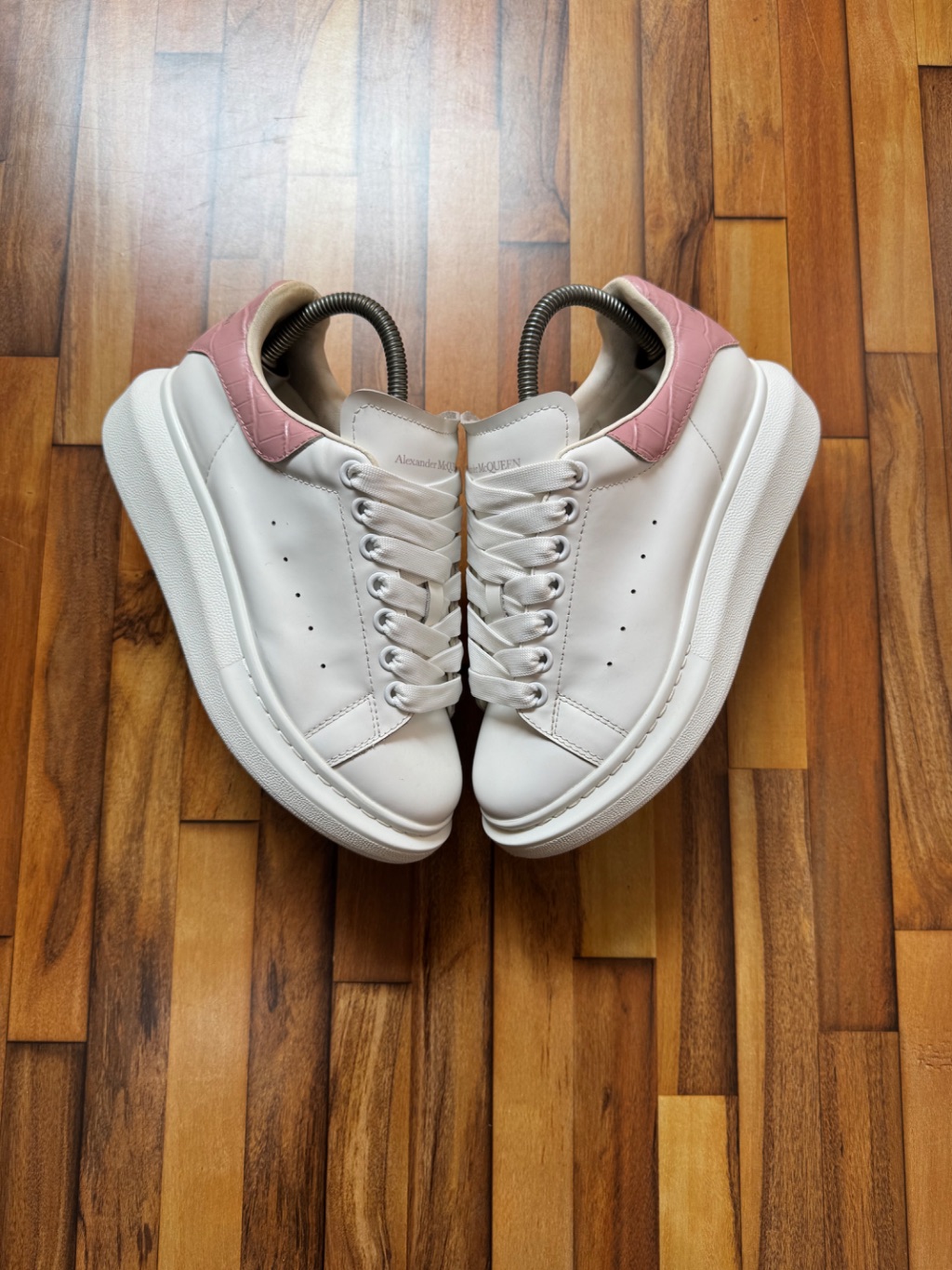 ALEXANDER MCQUEEN 