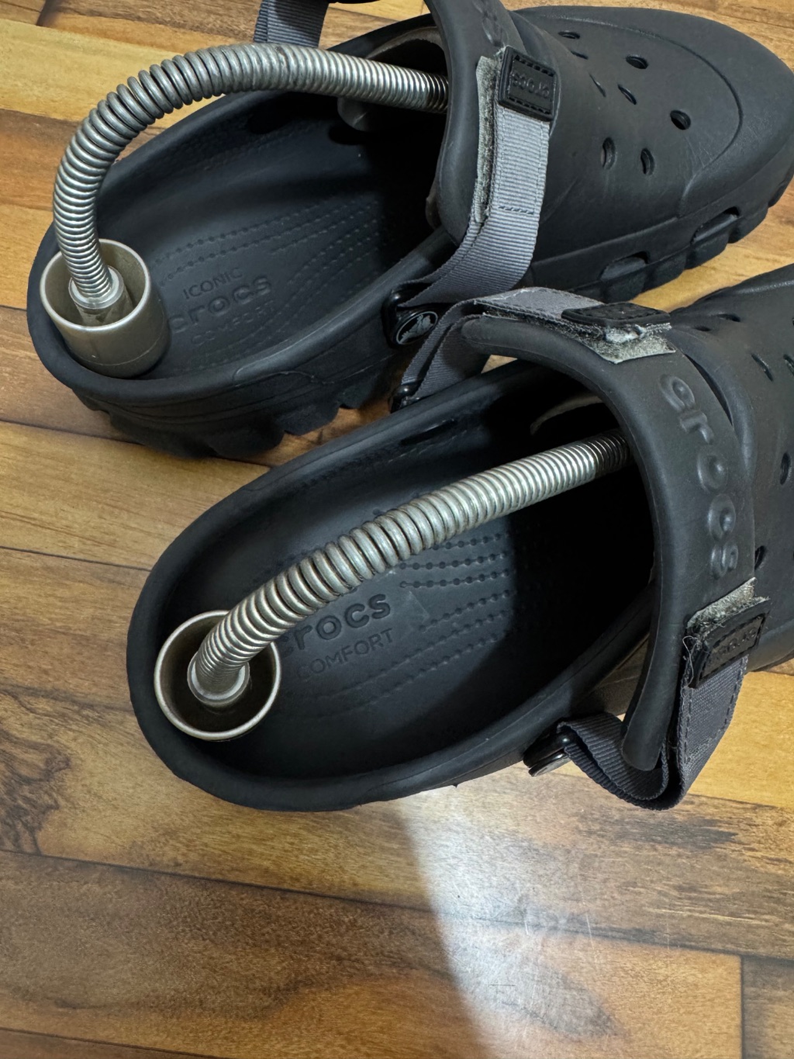 CROCS 🖤