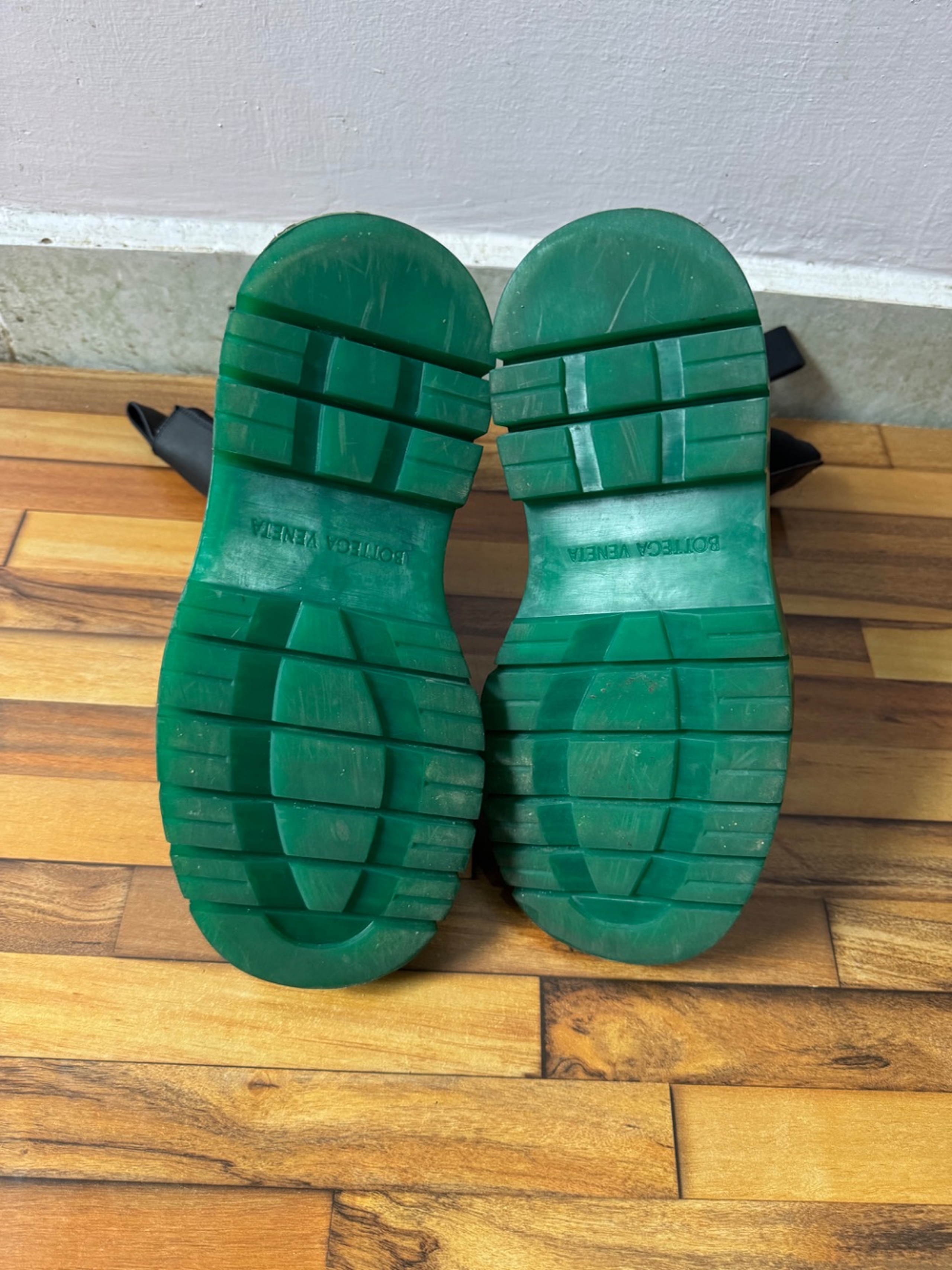 BOTTEGA VENETA 💚