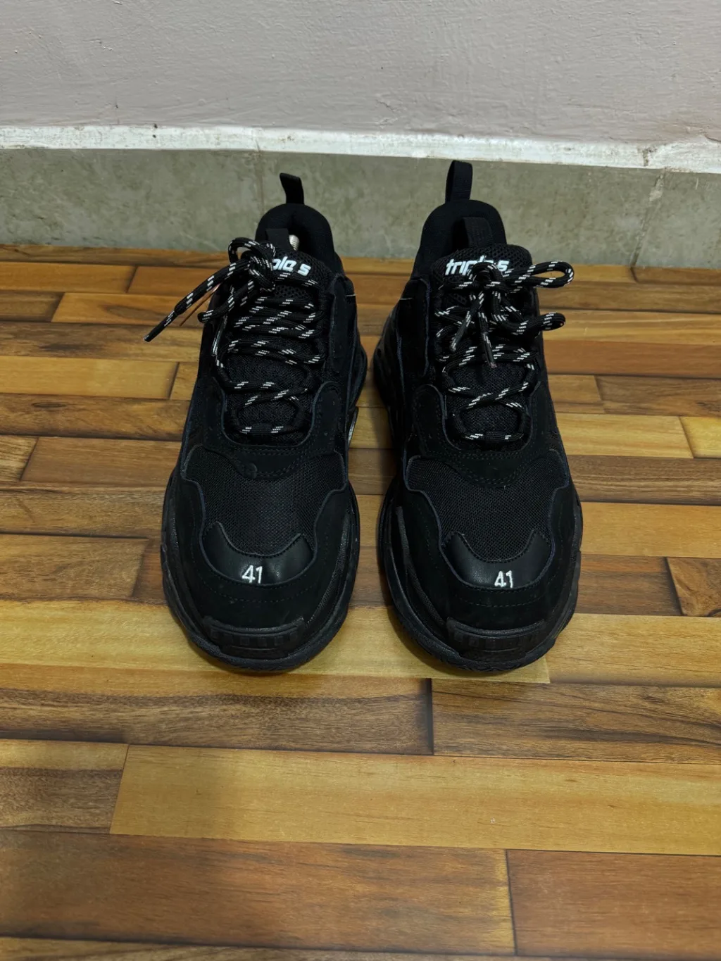 BALENCIAGA TRIPPLE S 🖤