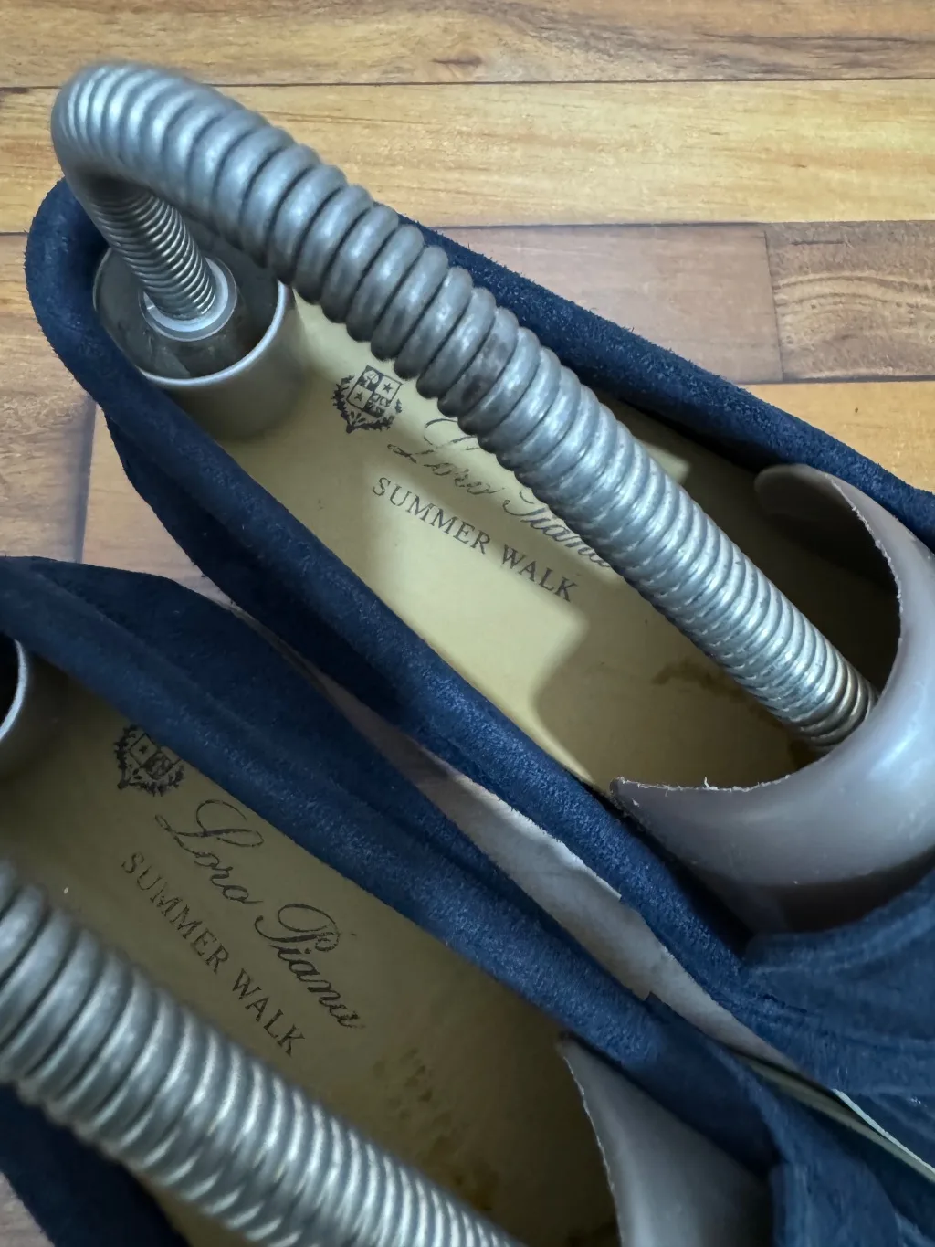LORO PIANA SUMMER WALK