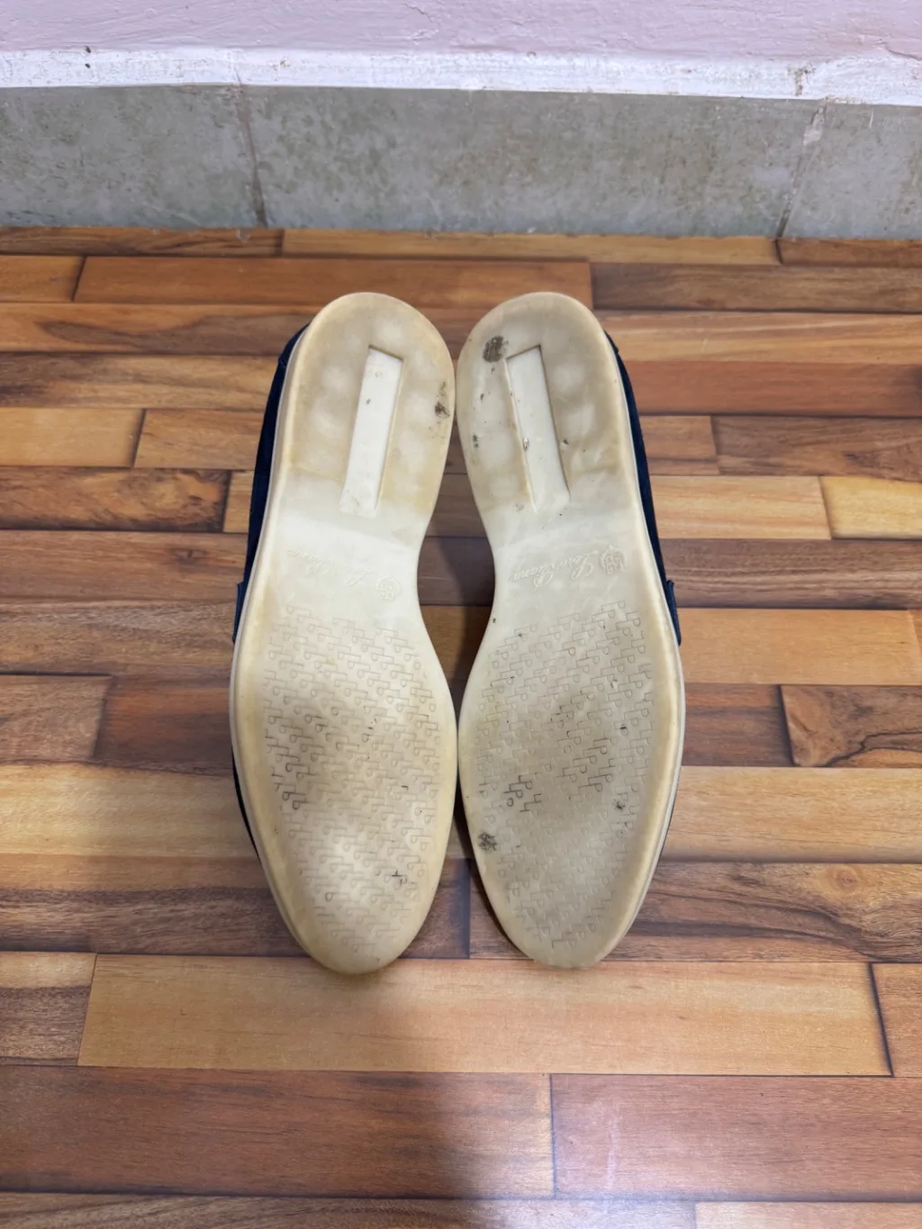 LORO PIANA SUMMER WALK