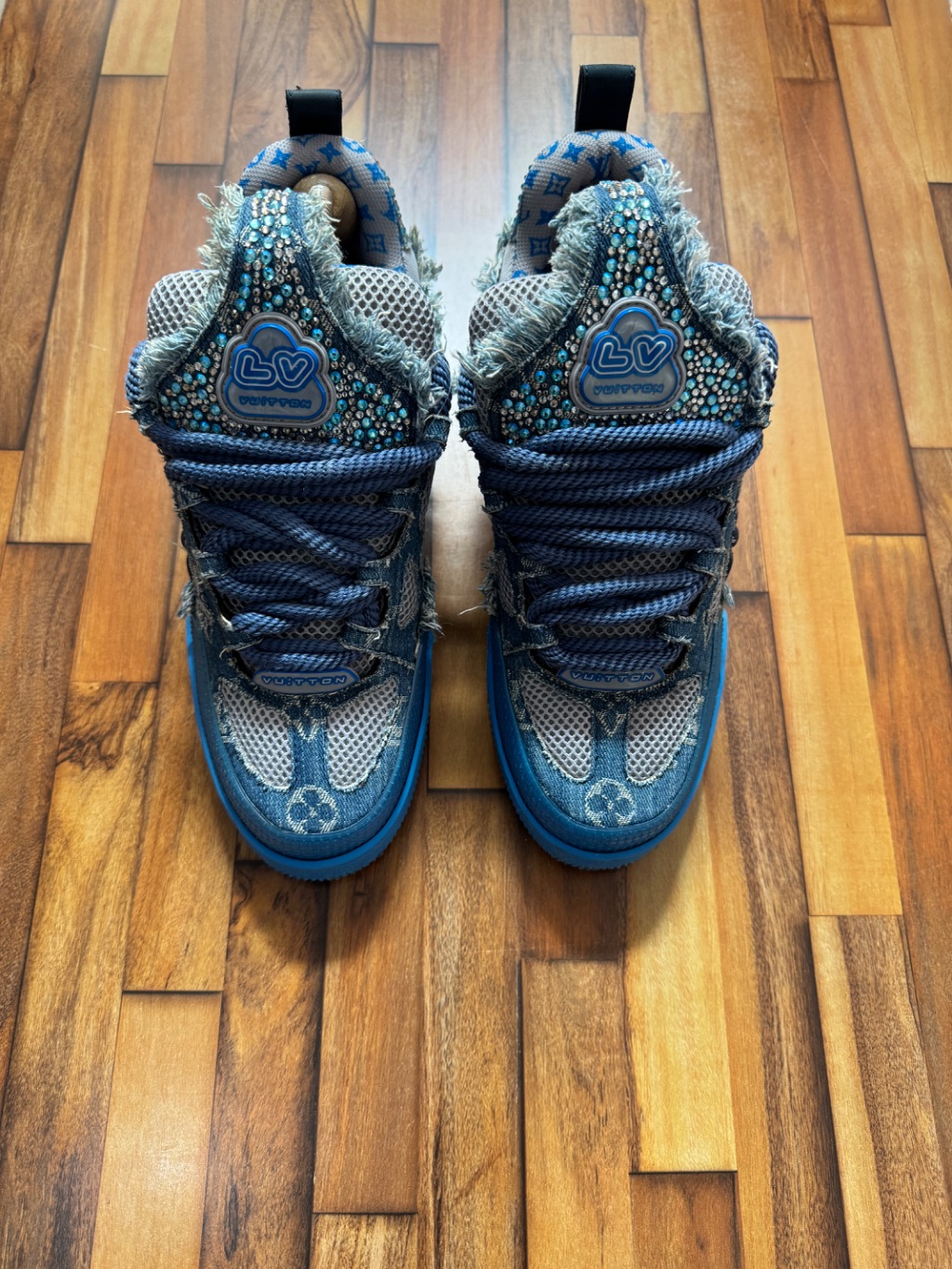LOUIS VUITTON SKATE TRAINER SNEAKERS IN BLUE WITH A SWAROVSKI MONOGRAM PATTERN 