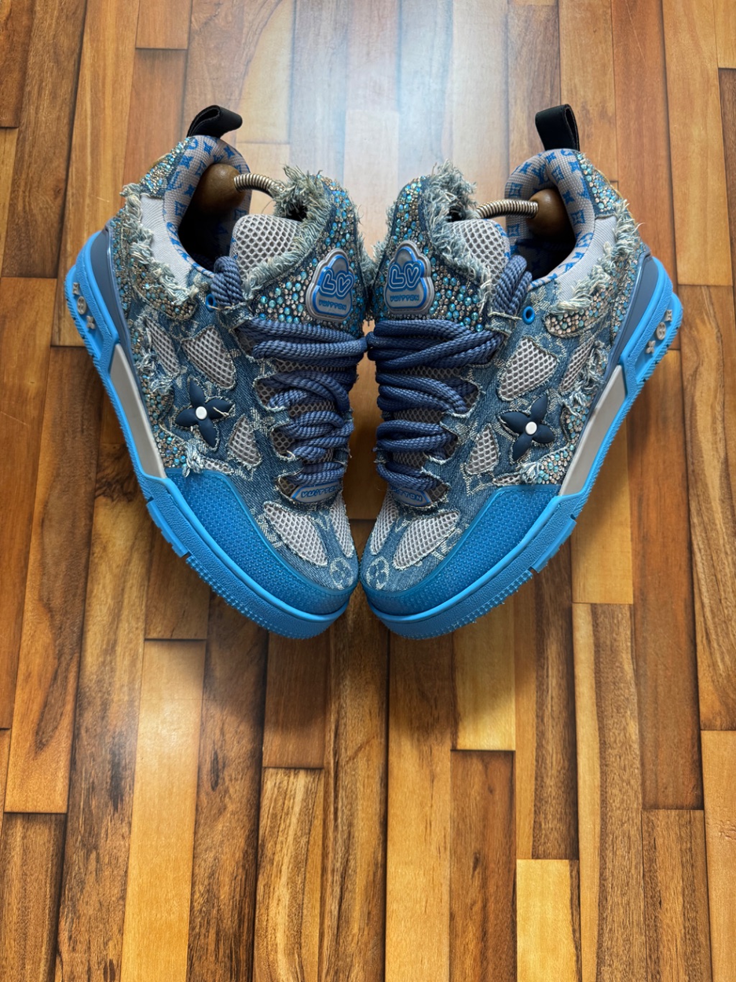LOUIS VUITTON SKATE TRAINER SNEAKERS IN BLUE WITH A SWAROVSKI MONOGRAM PATTERN 