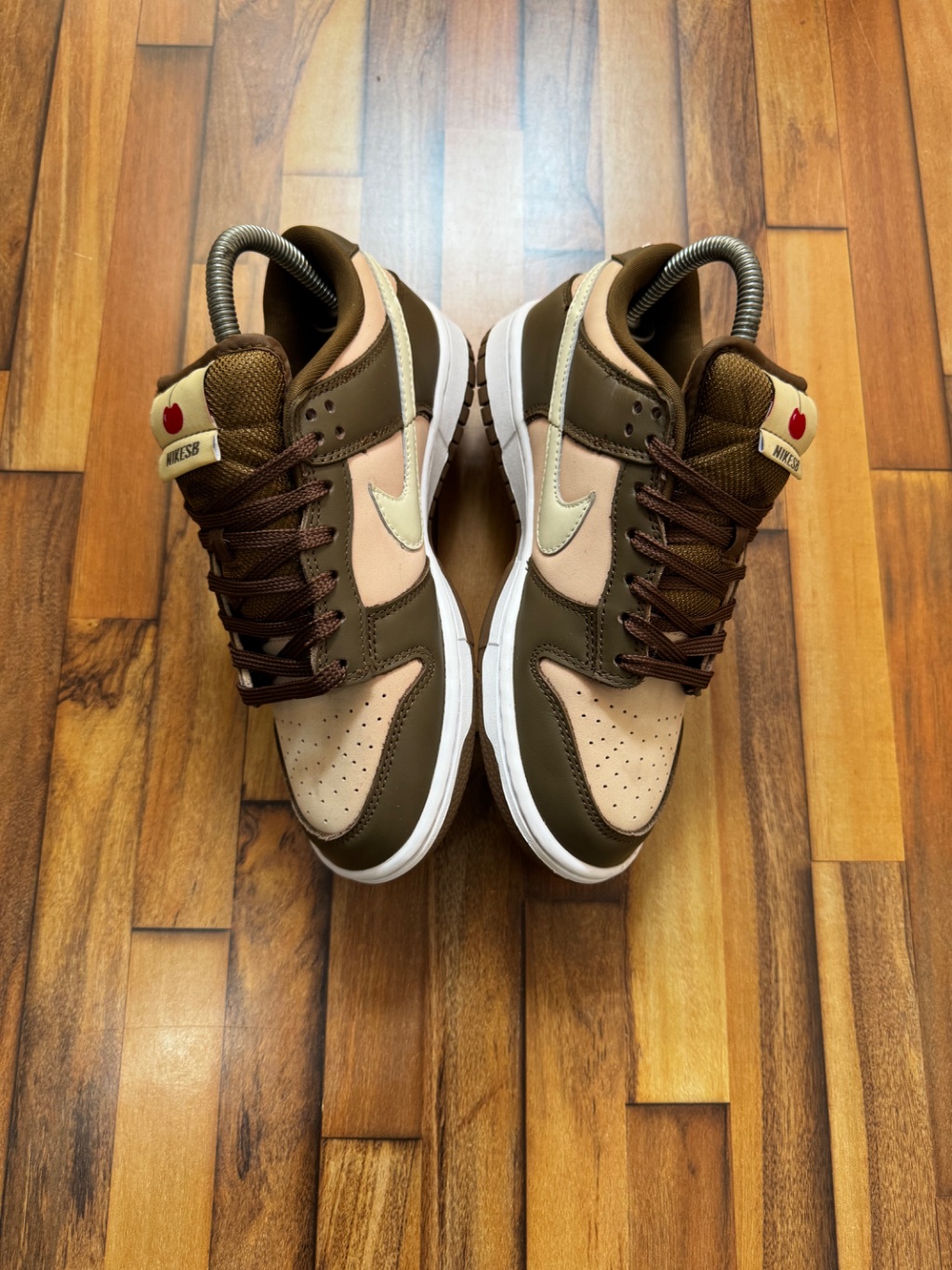 NIKE SB DUNK LOW CHERRY X STUSSY