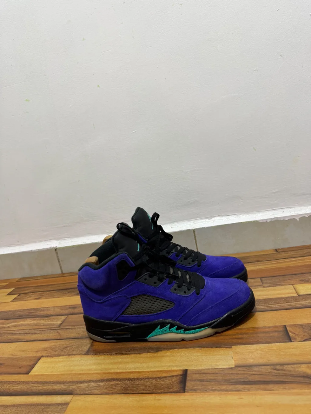 AIR JORDAN 5 RETRO