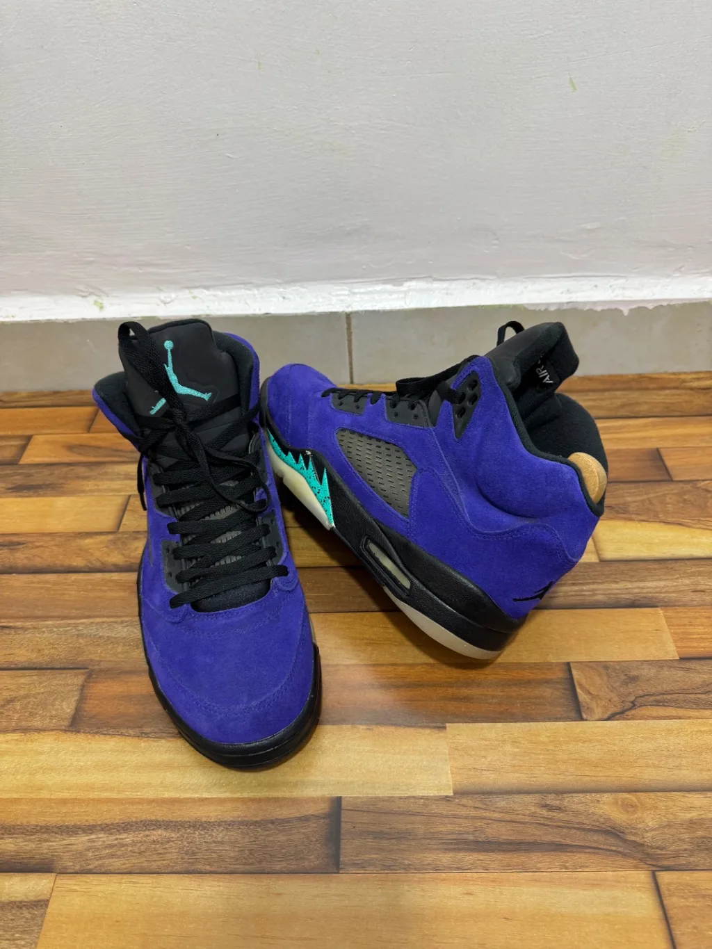 AIR JORDAN 5 RETRO
