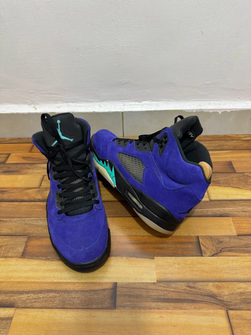 AIR JORDAN 5 RETRO