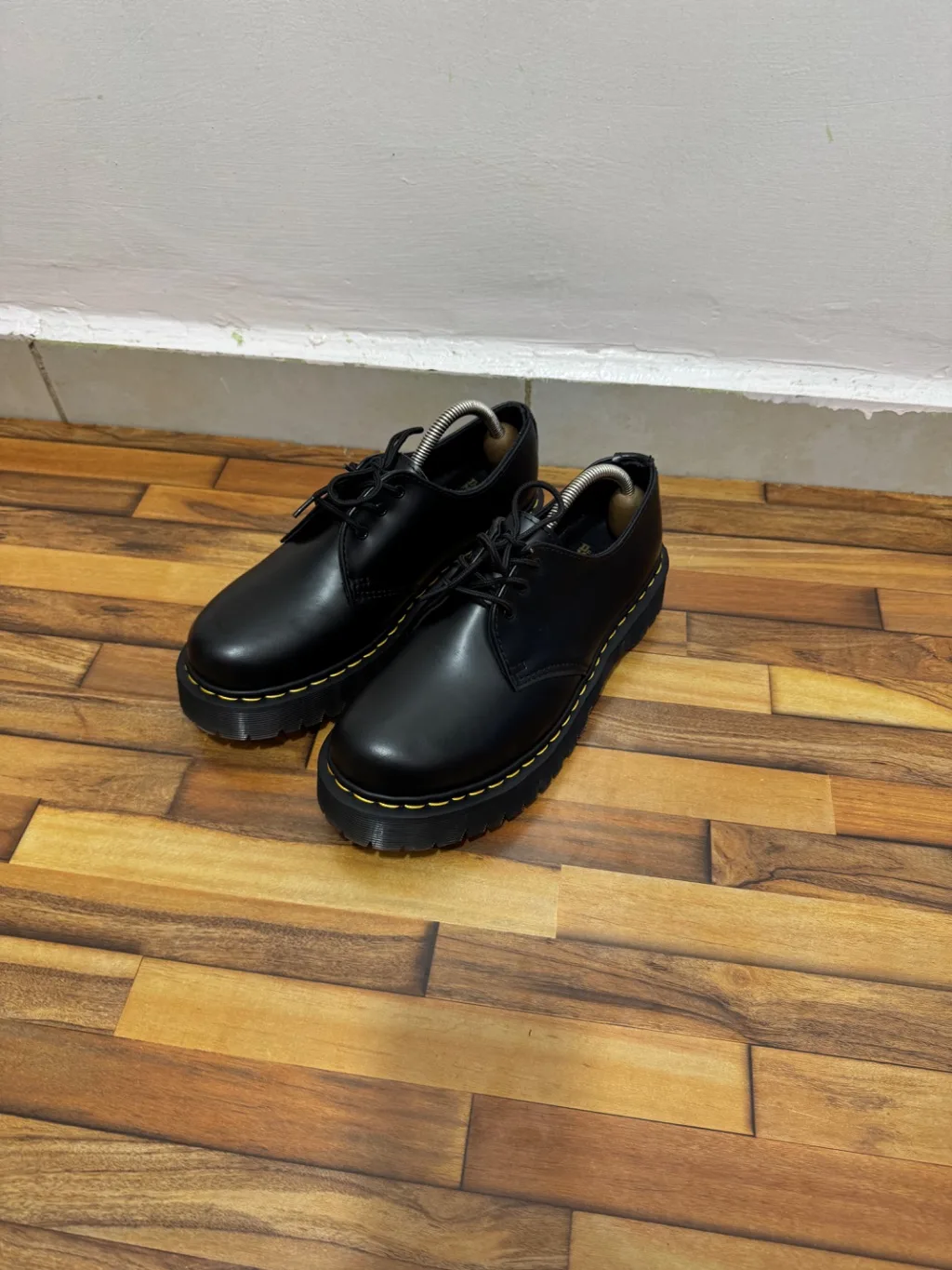 DR MARTENS 🖤