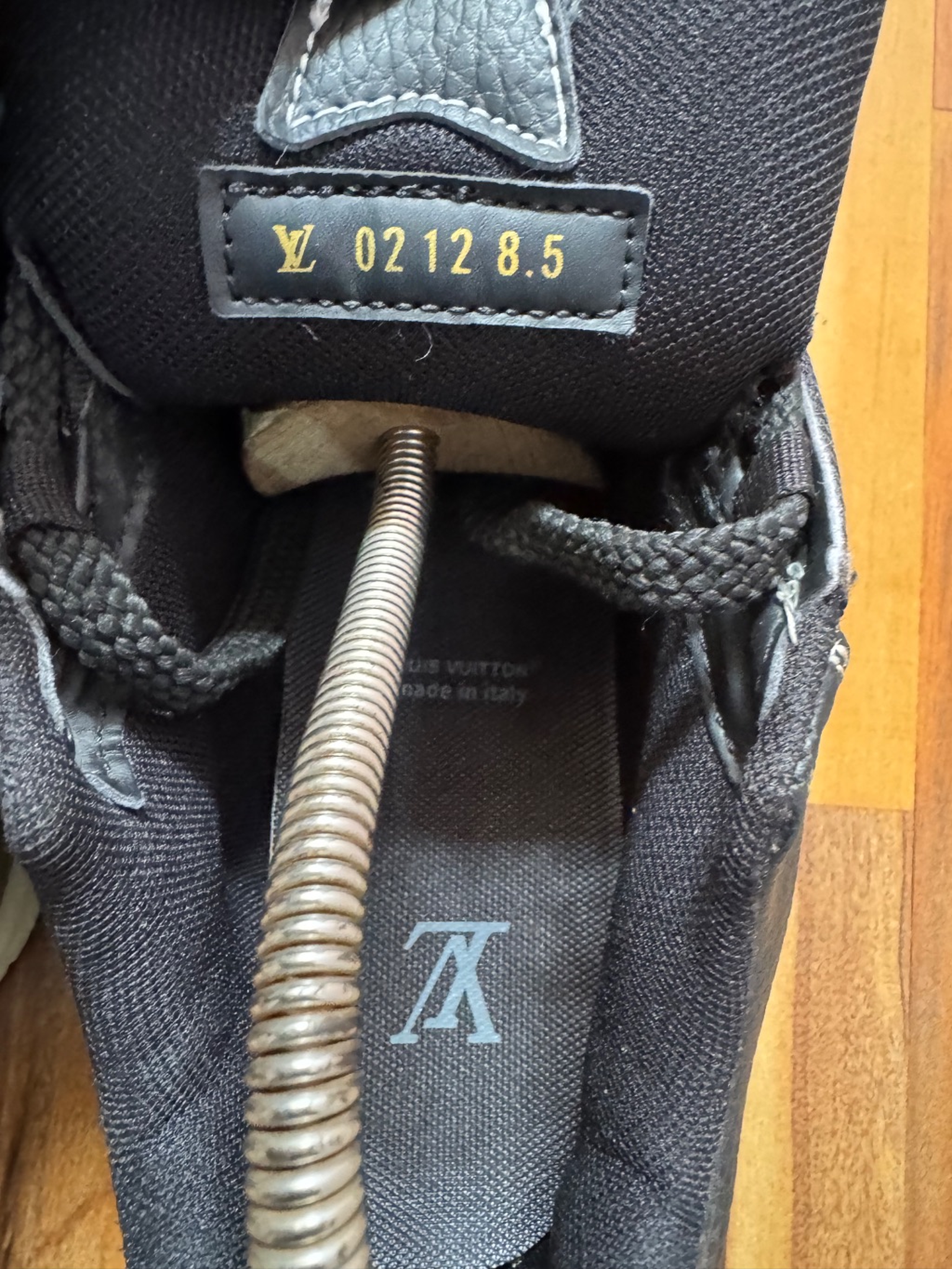 LOUIS VUITTON TRAINERS