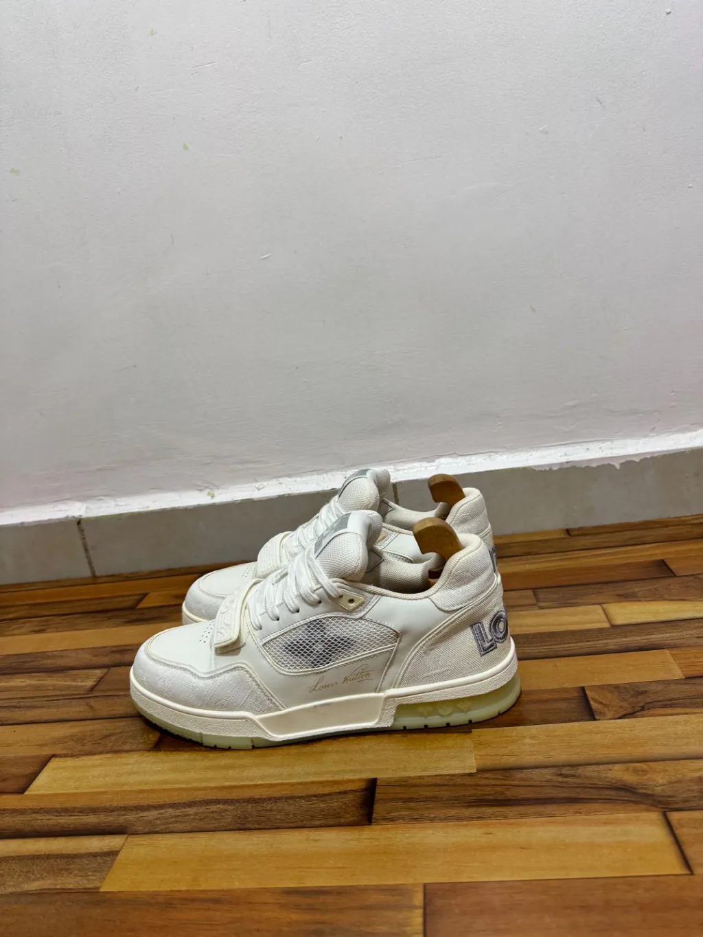 LOUIS VUITTON TRAINERS 🤍