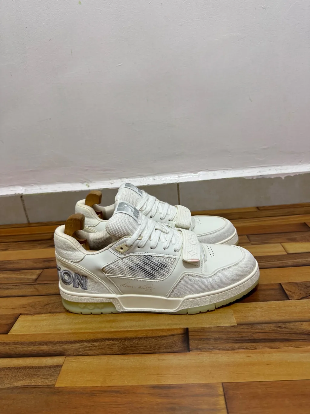 LOUIS VUITTON TRAINERS 🤍