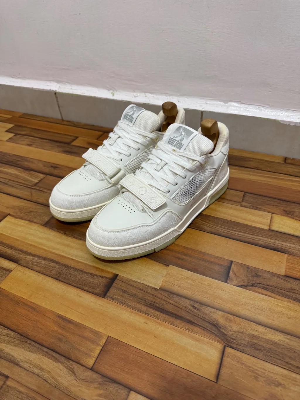 LOUIS VUITTON TRAINERS 🤍