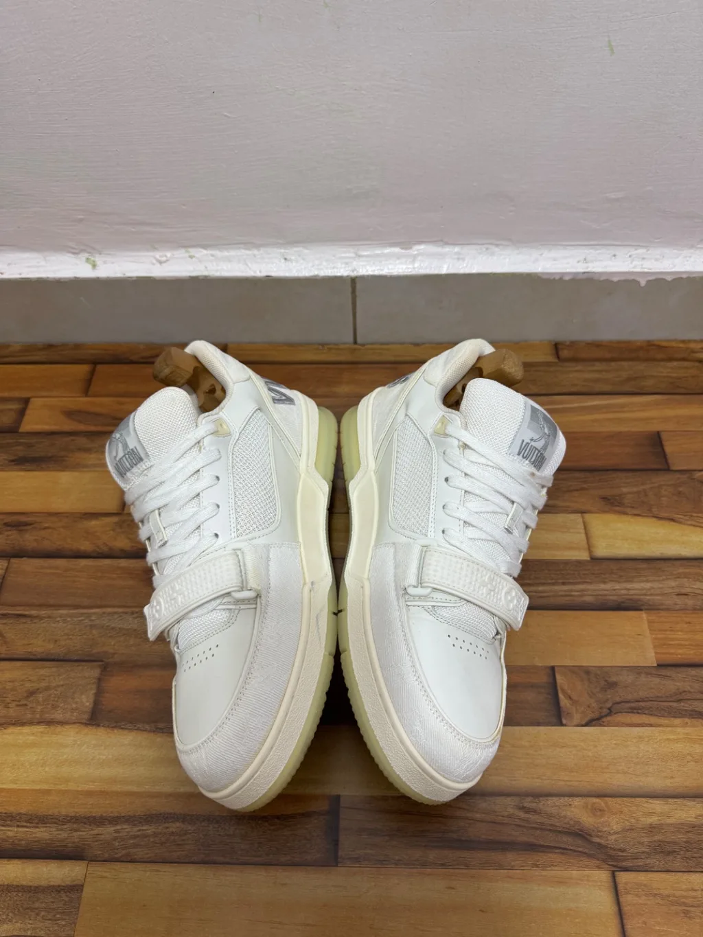 LOUIS VUITTON TRAINERS 🤍