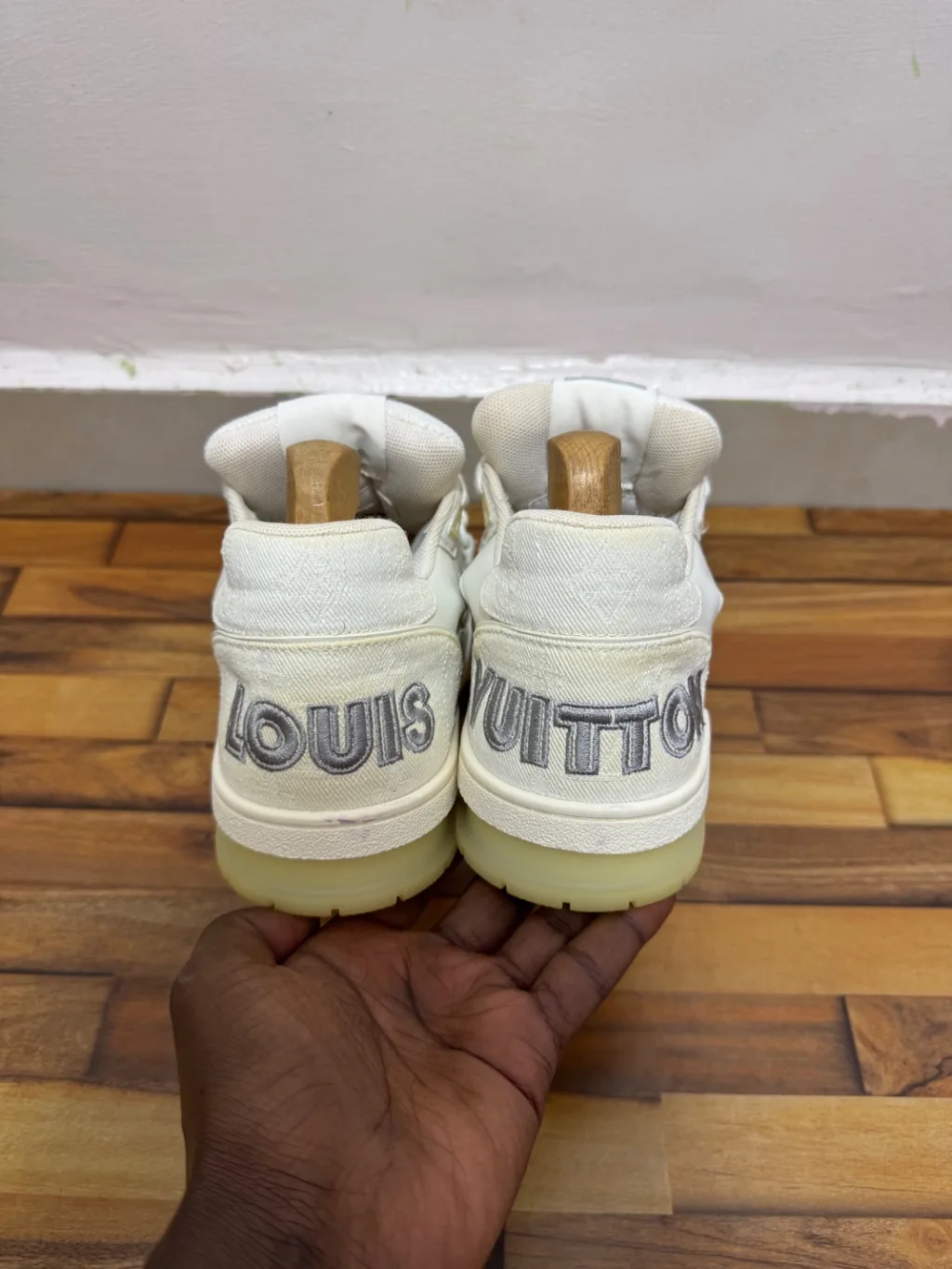 LOUIS VUITTON TRAINERS 🤍