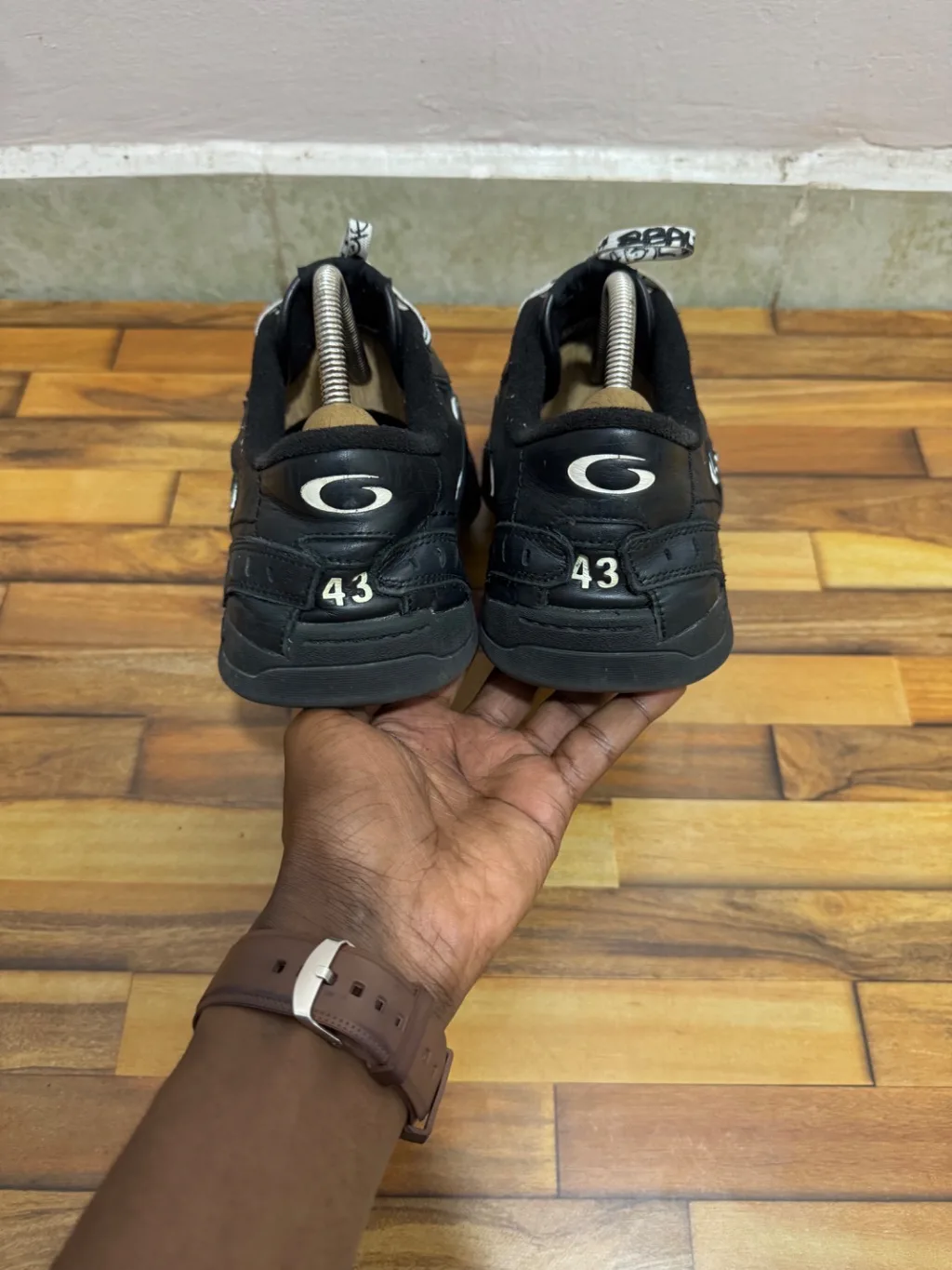BALENCIAGA HAMPTONS 🖤